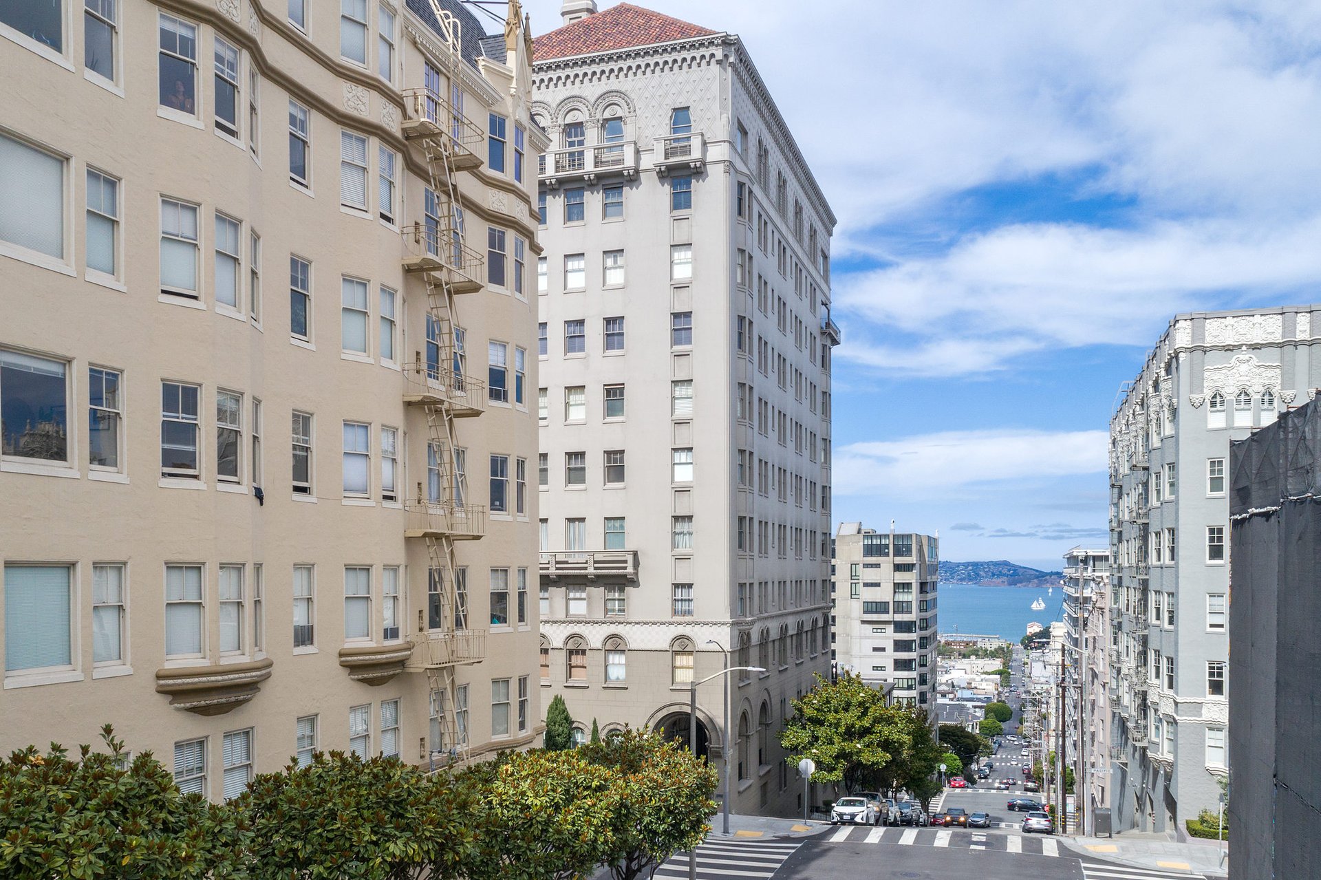 2100 Pacific Avenue # 3B