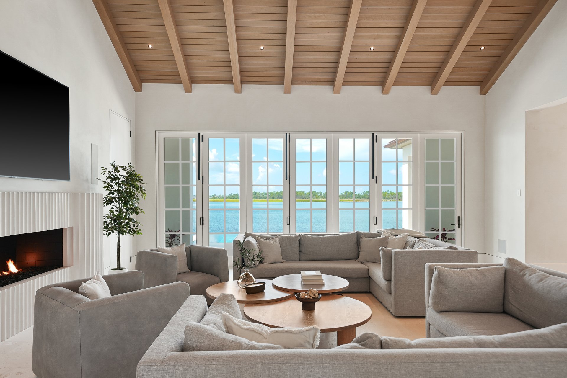 Contact Carly Sostheim | The Corcoran Group | Get in Touch