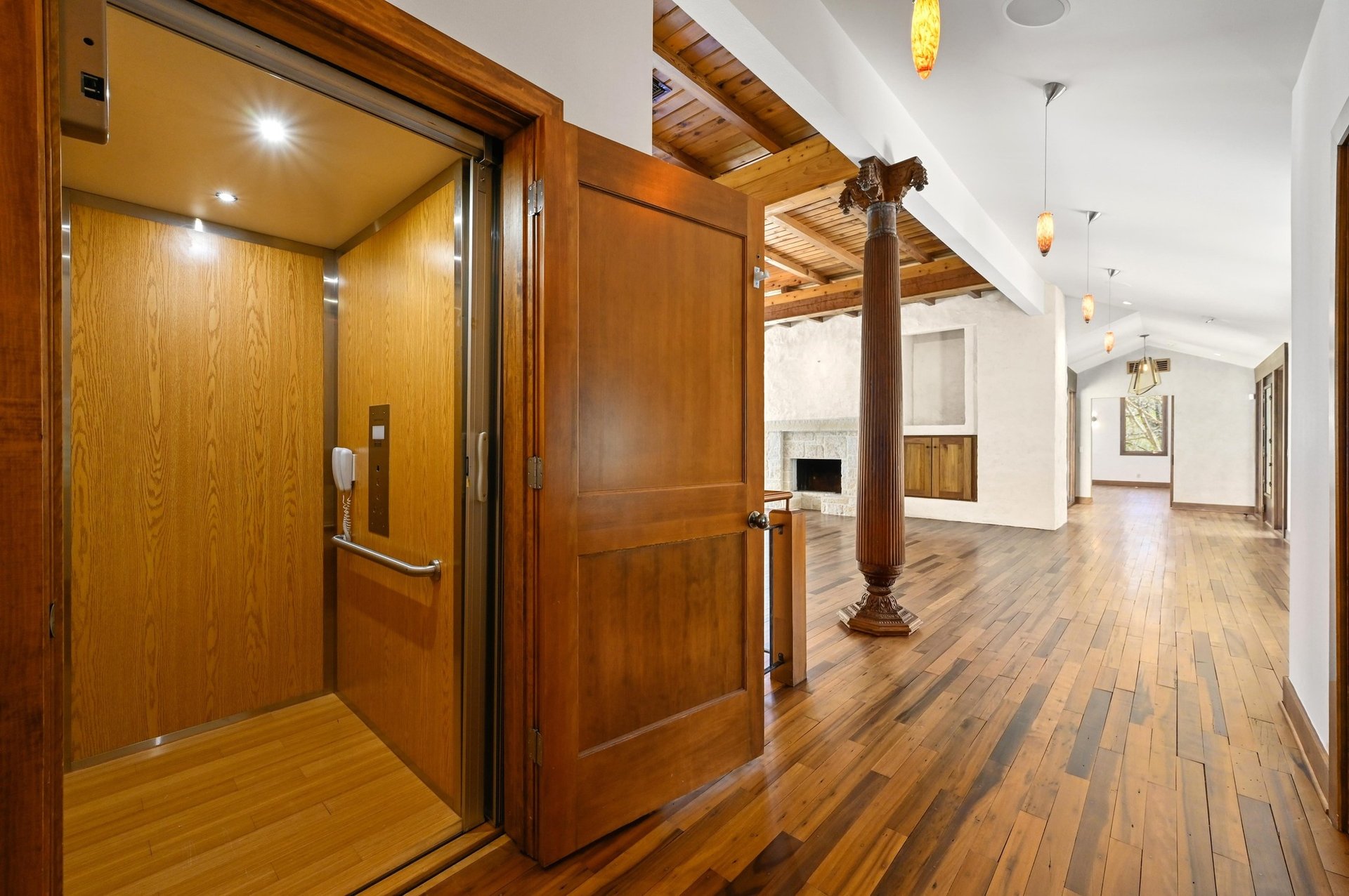 2908 Oestrick Lane 