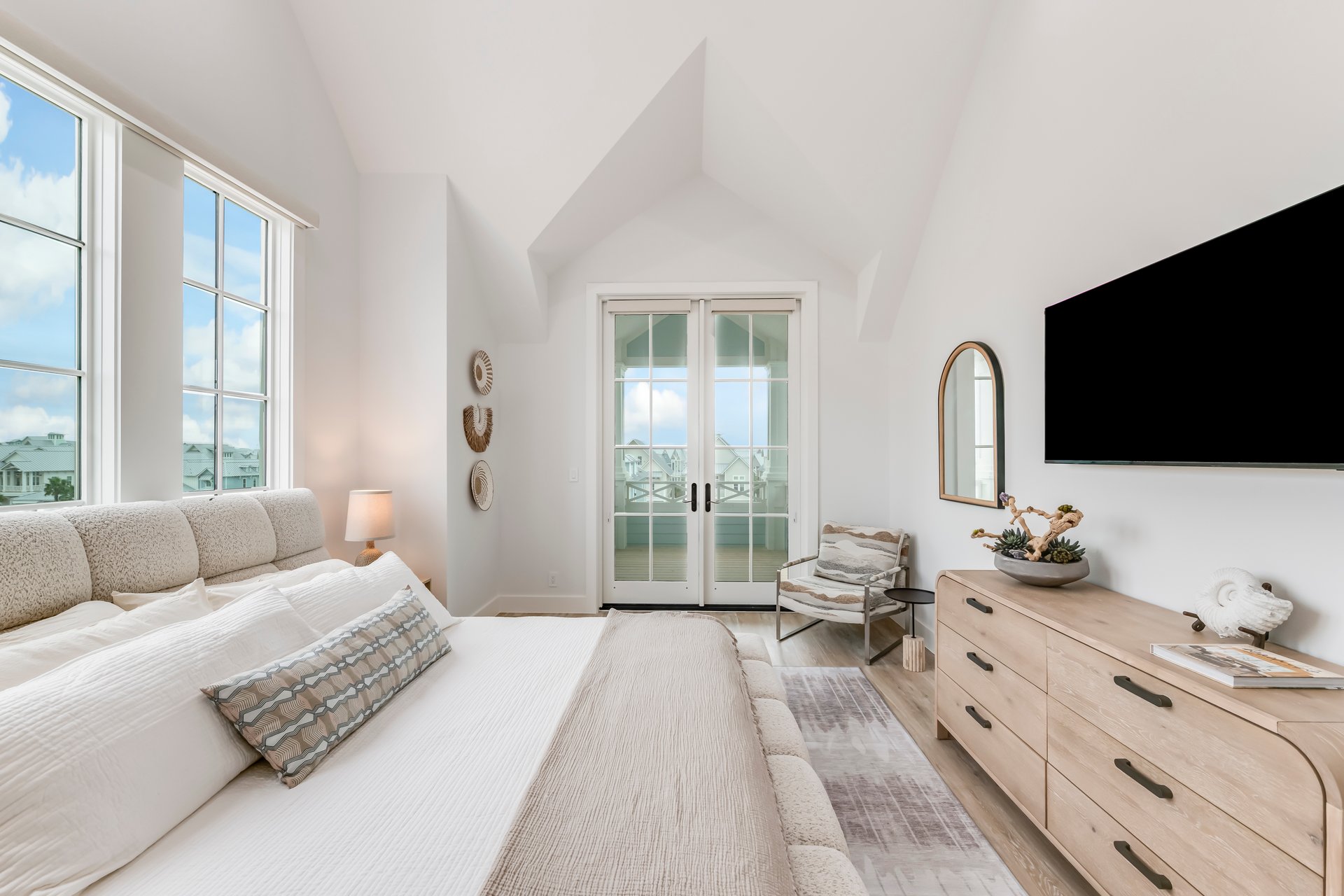 Dewdrop Street, 6110 Sq. Ft.