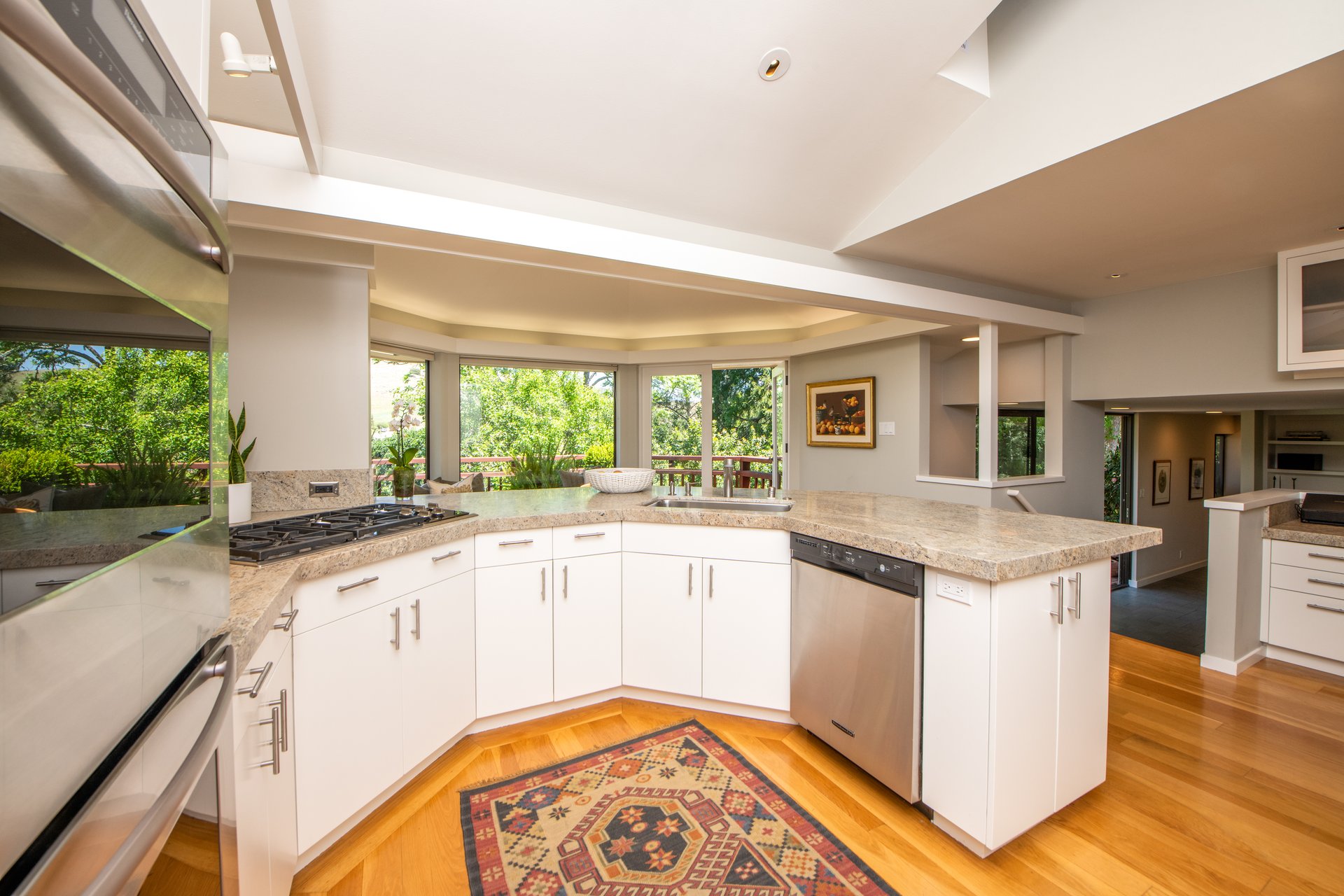 7 Burrell Ct