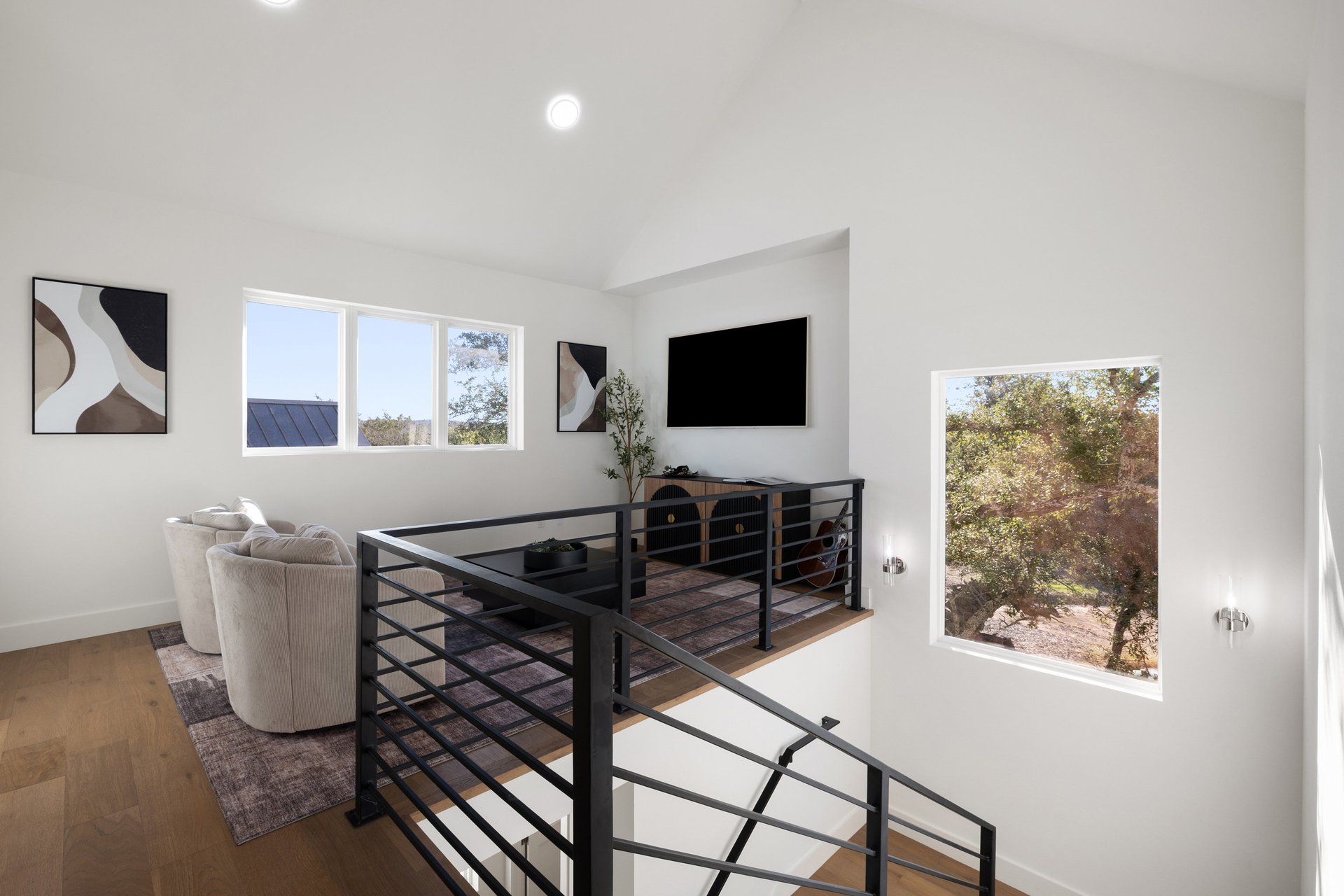The Pearl of Fitzhugh Place