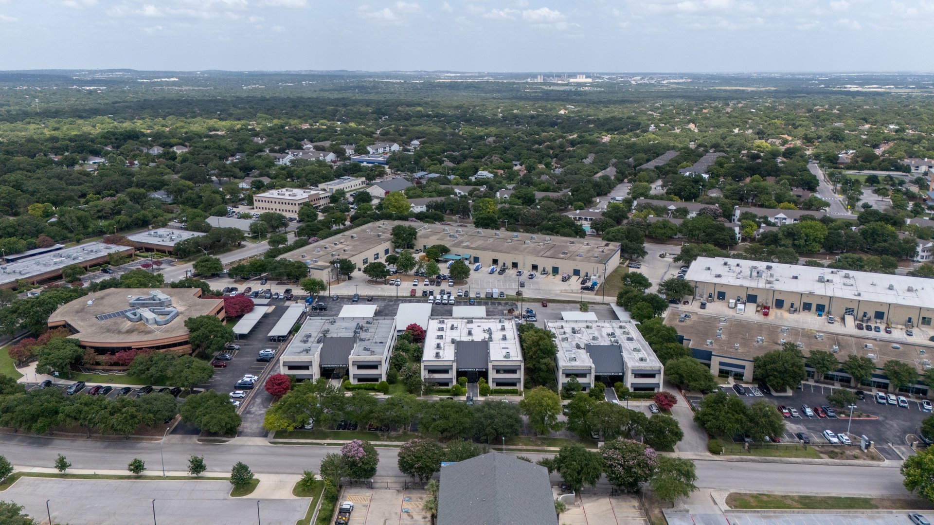 Independence Plaza I & II | Move-in Ready Spec Suites | For Lease