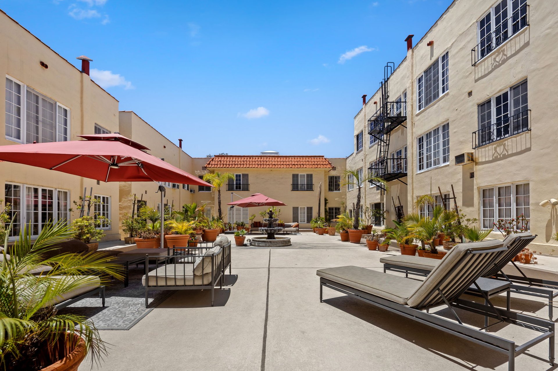 1345 N Hayworth Ave Unit: 2, West Hollywood 