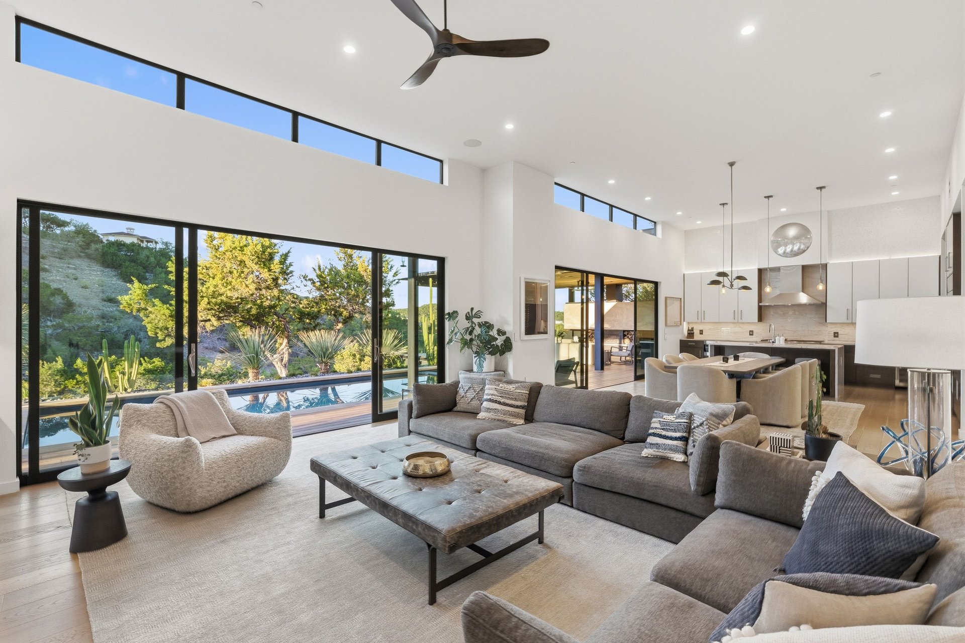 West Lake Hills Modern Sanctuary