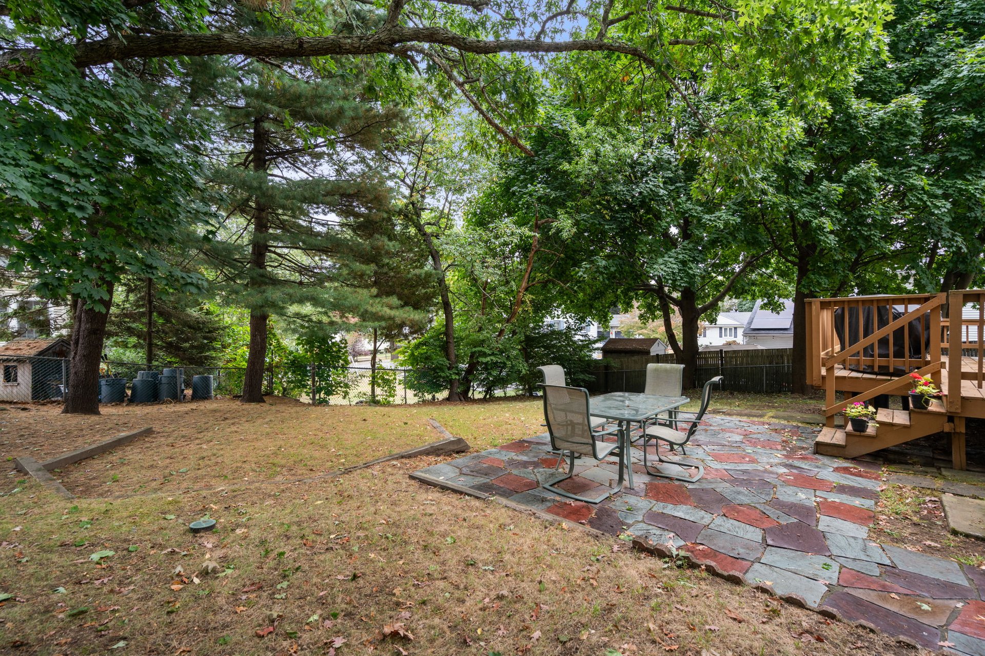 144 Plymouth Ave