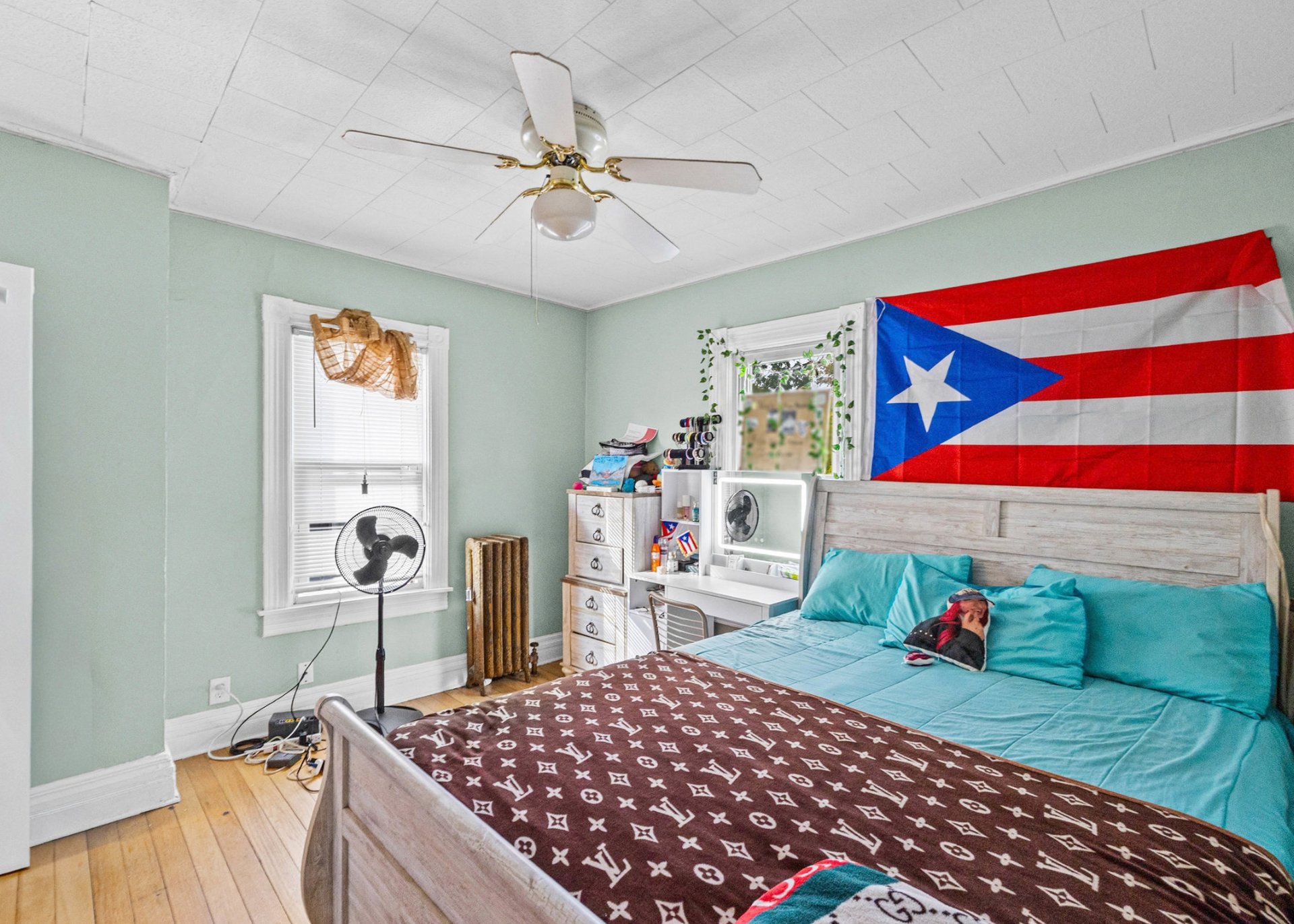 194-196 Pulteney St Geneva NY | 2-Unit Duplex for Sale