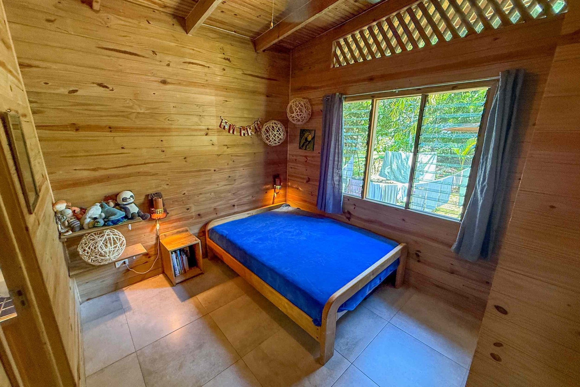  Gorgeous Jungle Hotel with 11 Beds including Owner/Manager Unit, Sparkling Pool & River Setting in Ojochal Costa Rica