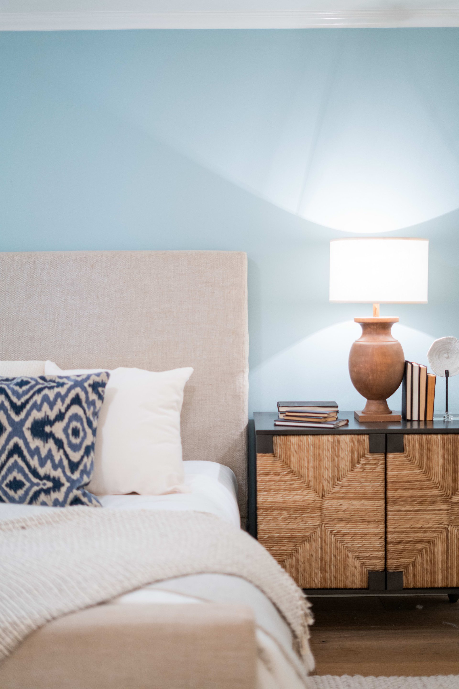A Hampton's Vibe Traditional Home in Studio City 