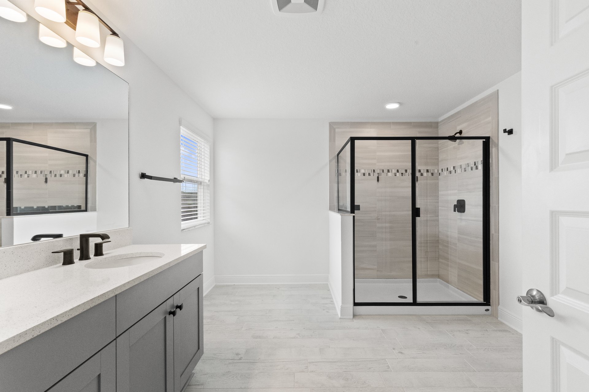 7421 Notched Pine Bend