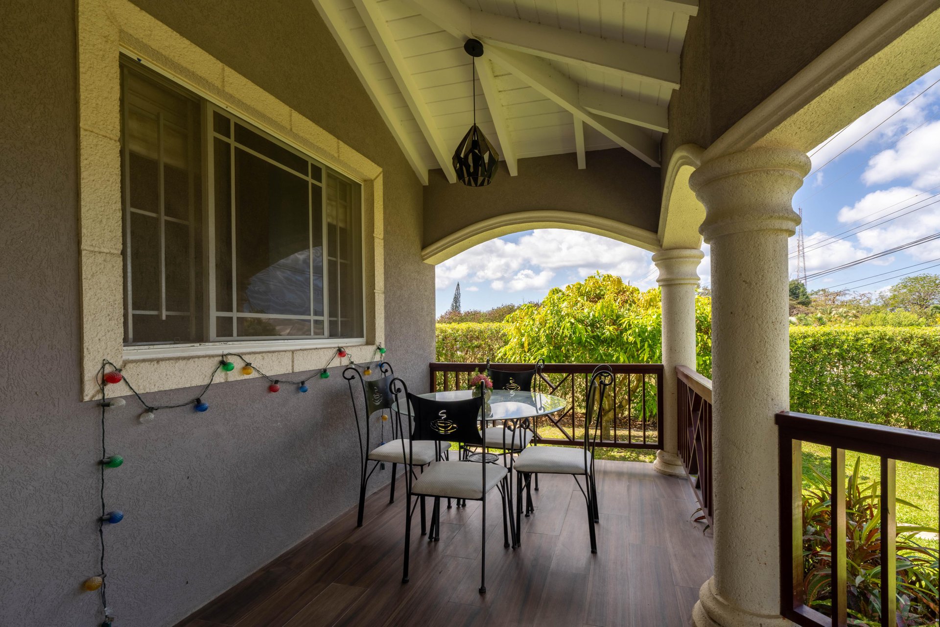 Halls Villa 