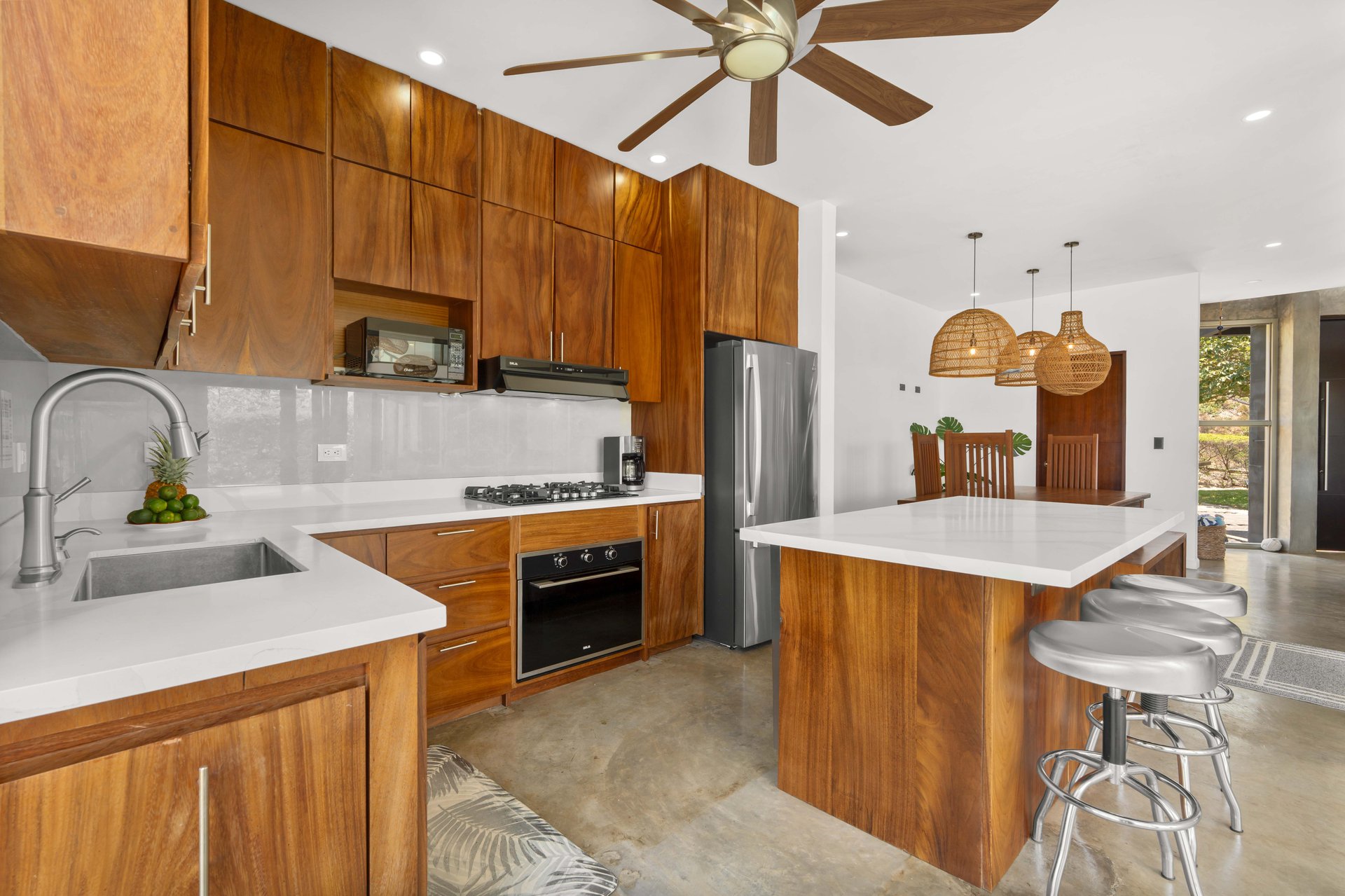 Casa Hijau | Modern Ocean-View Surf Home in Marbella
