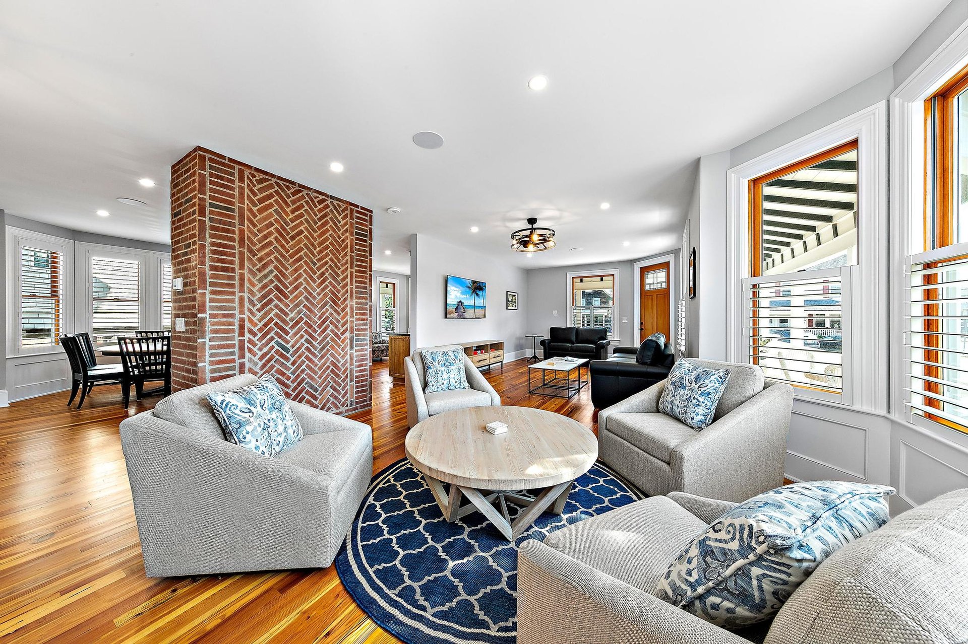 204 2nd Street 