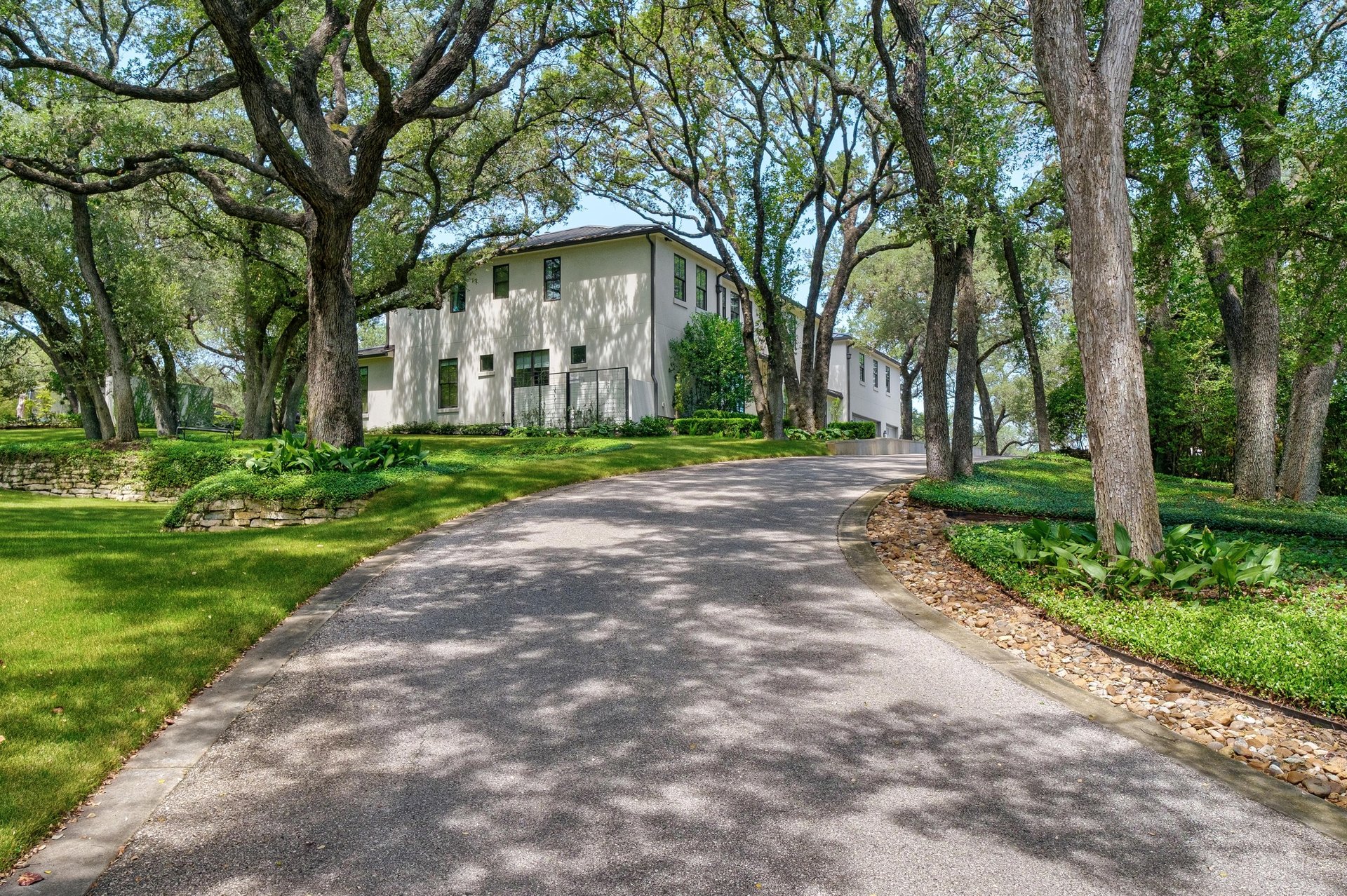 3604 Westlake Drive 
