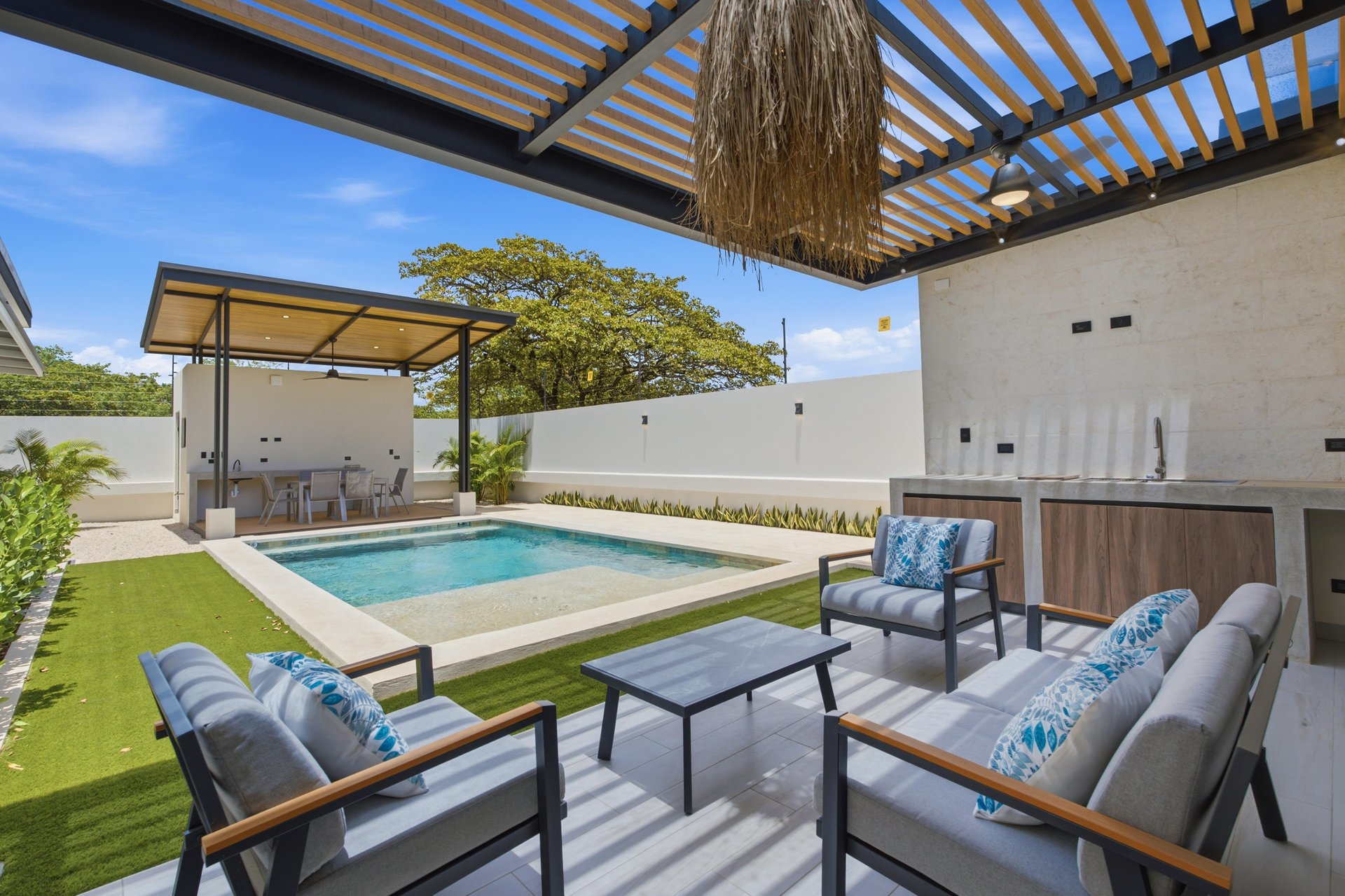 Villa Fresno | Newly Completed Contemporary Home with Private Pool Near Playa Avellanas