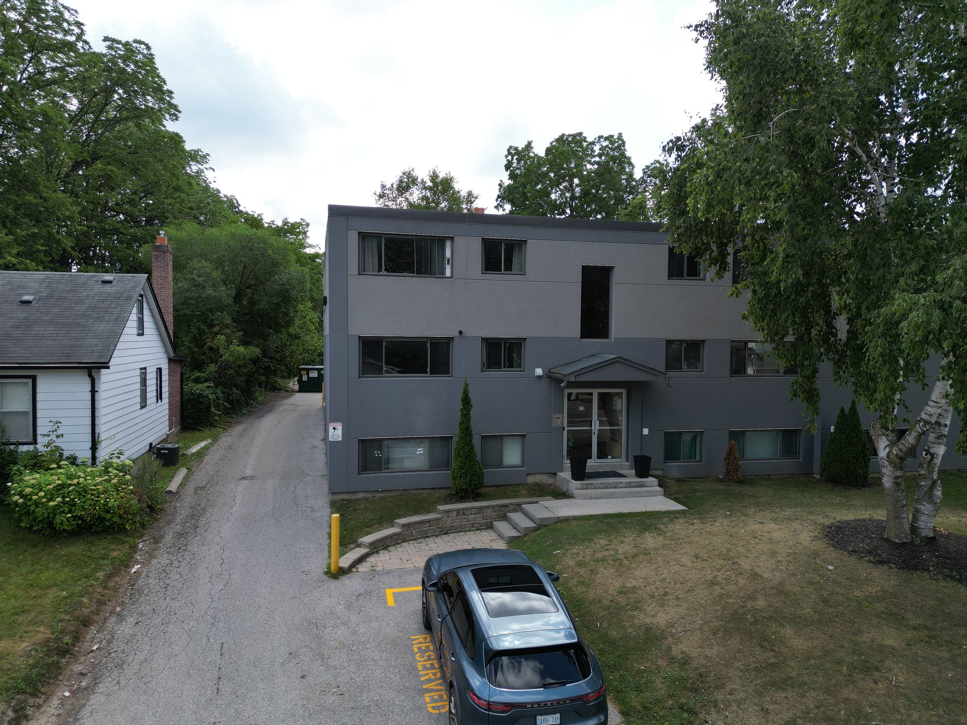 366-370 Penn Ave
