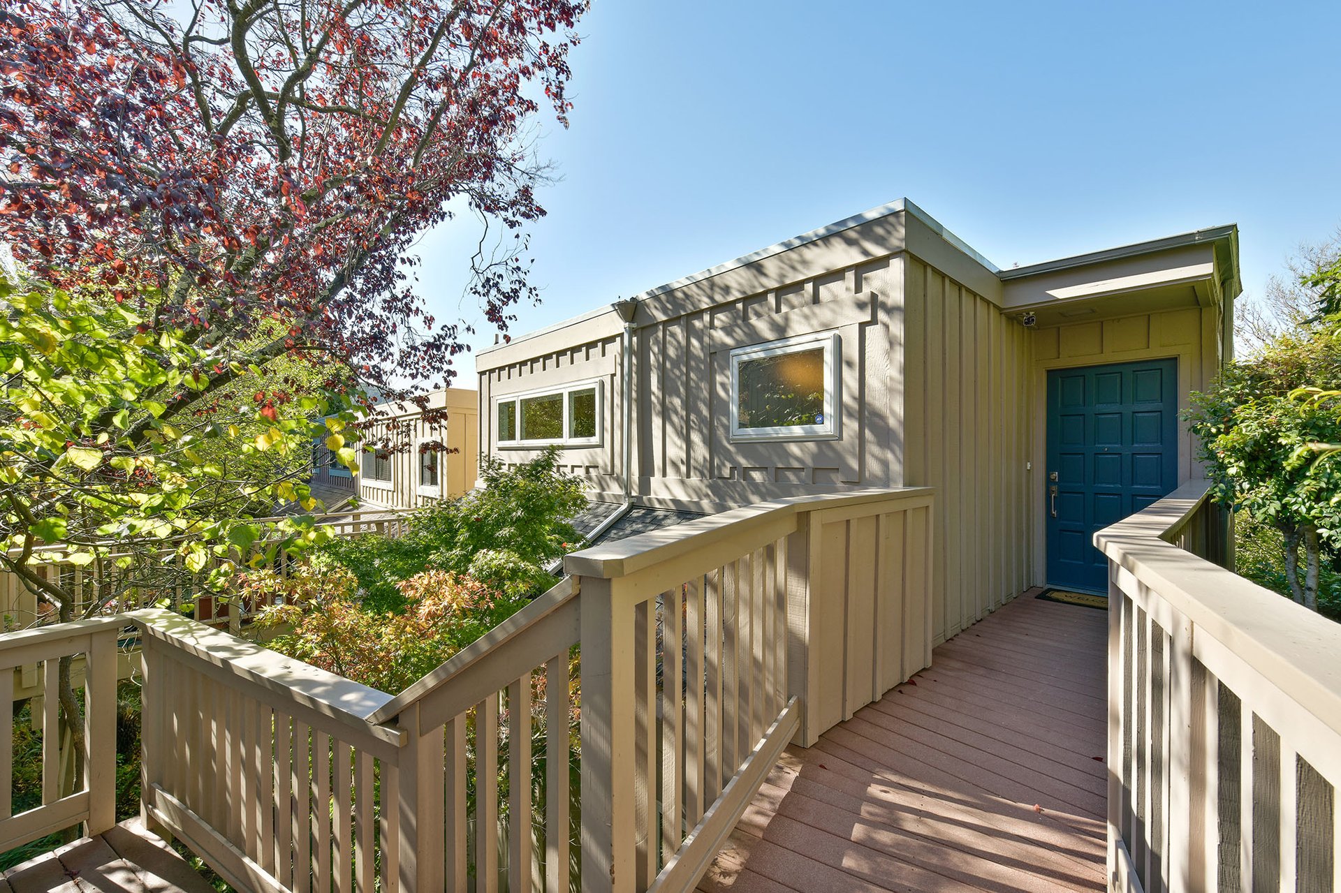 14 Marin Ave