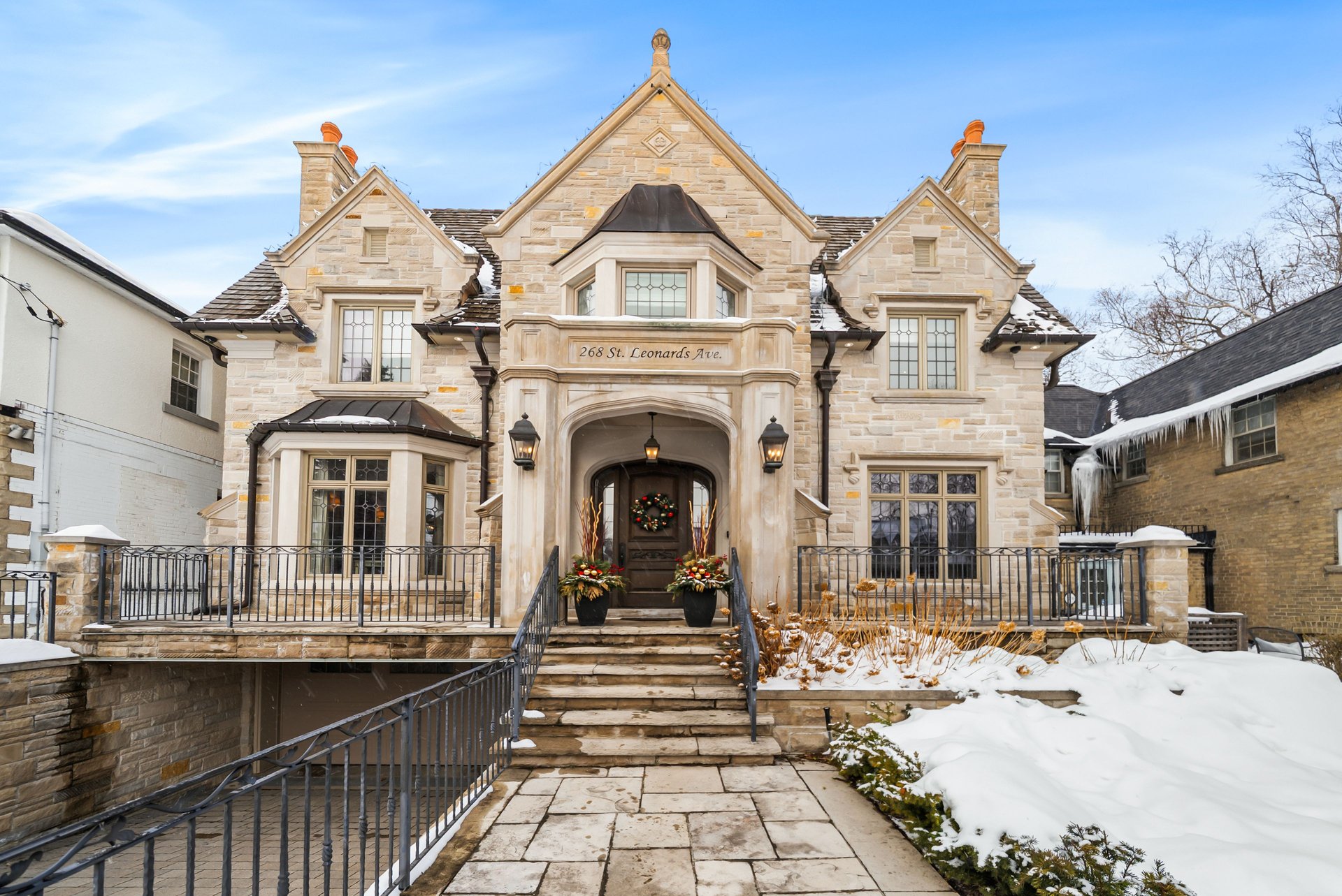 SOLD: Architectural Pedigree