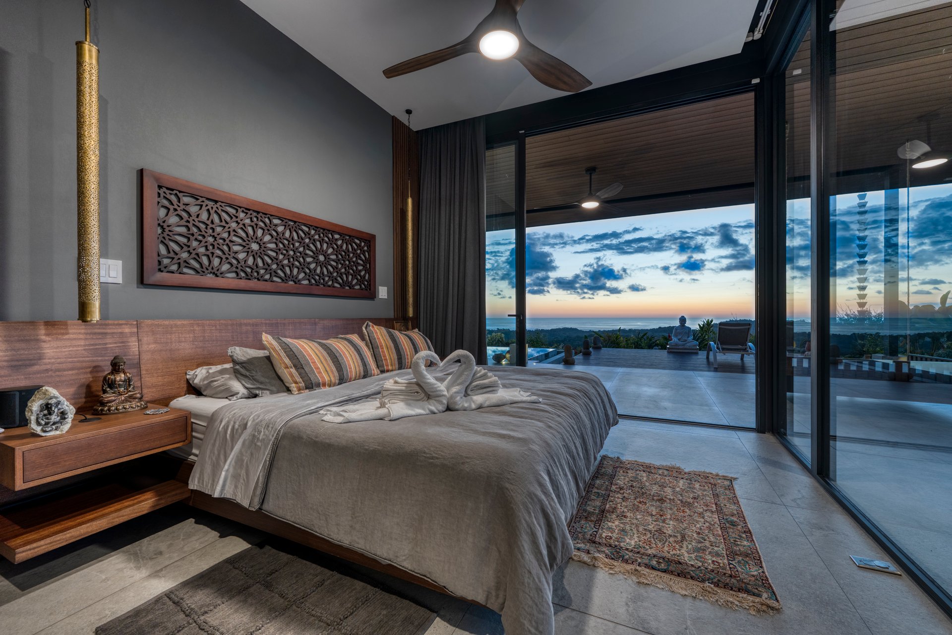 Casa Karuna | Sunset Estate Overlooking the Pacific in Ojochal