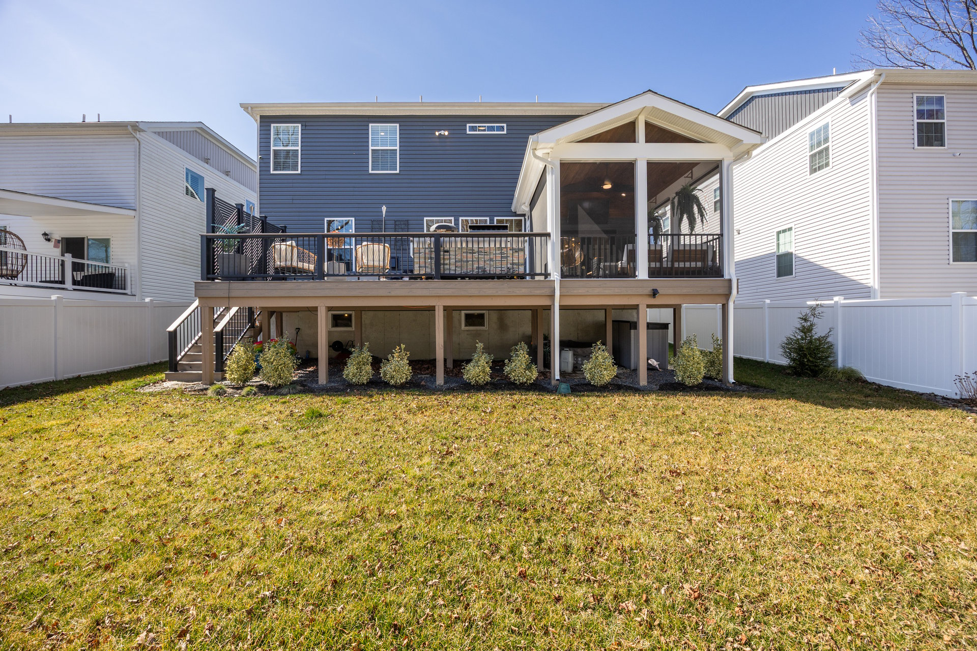 87 Westmont Dr