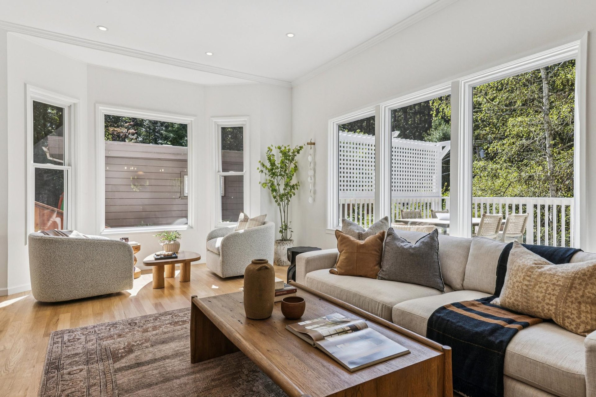 334 West Blithedale