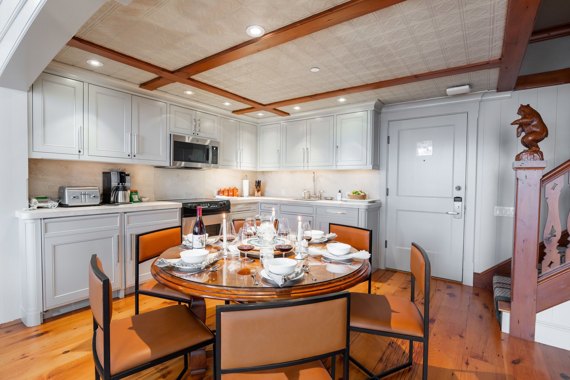 The Lodge at Vail Condominiums #526
