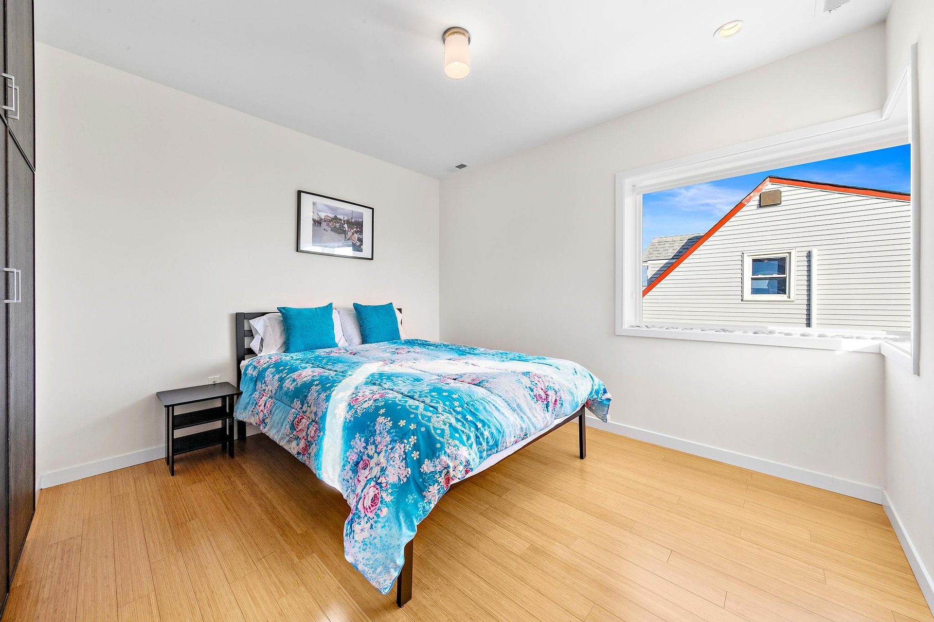 2 E. 33rd Street, Brant Beach