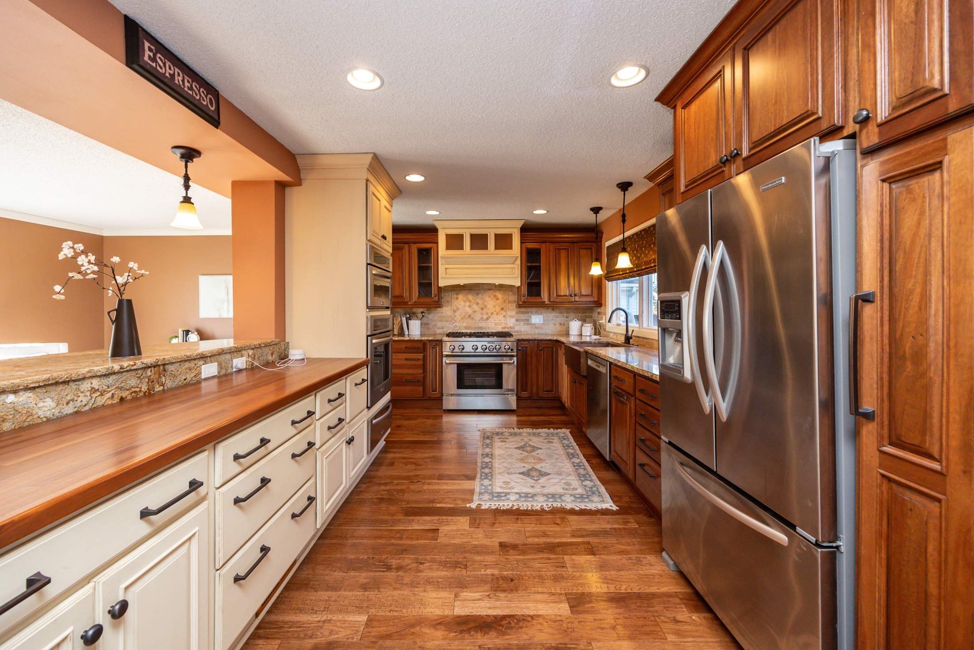 5001 Colt Drive