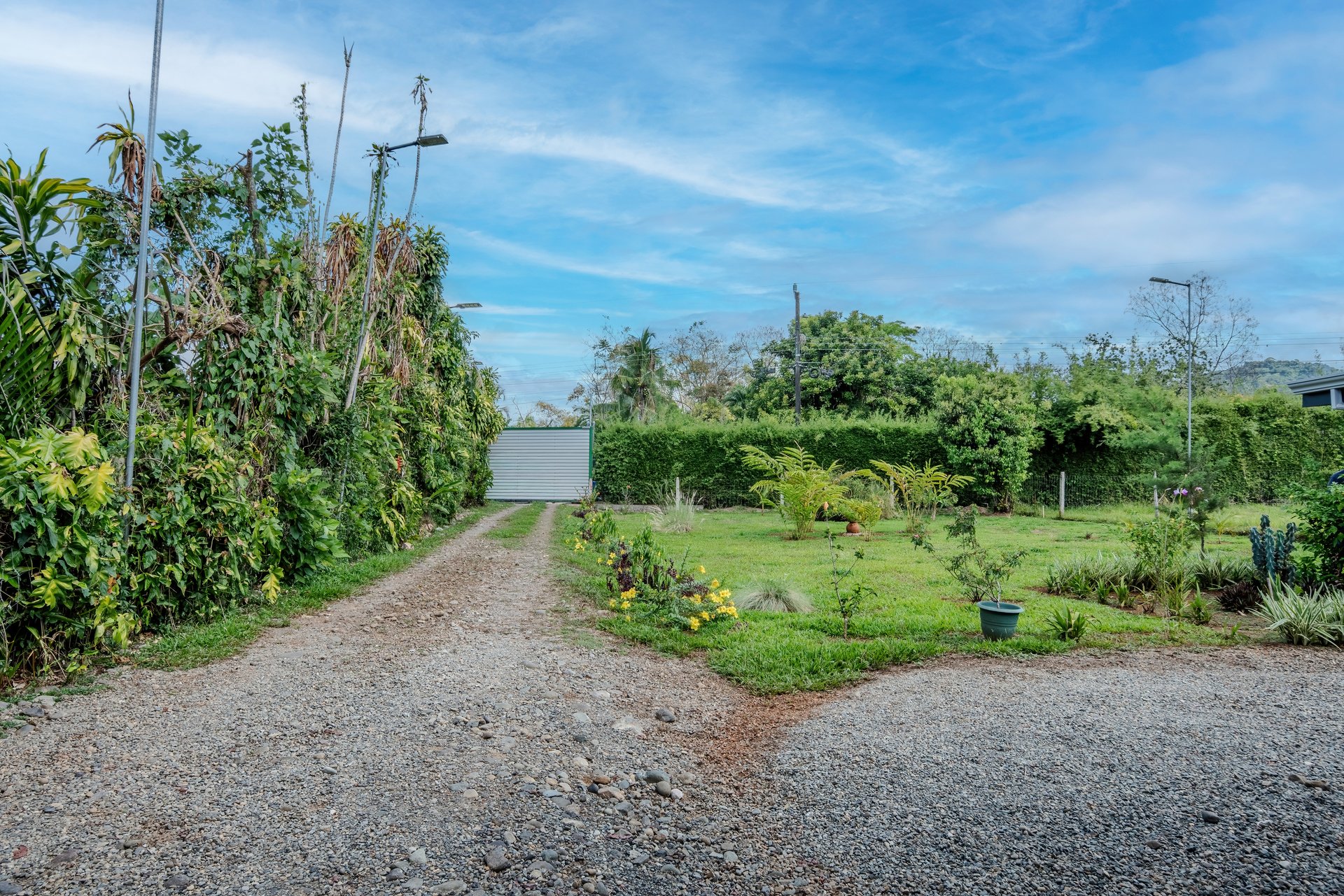 Brand-New Mountain View Home with Pool and Expansion Potential in Villa Nueva, Quepos