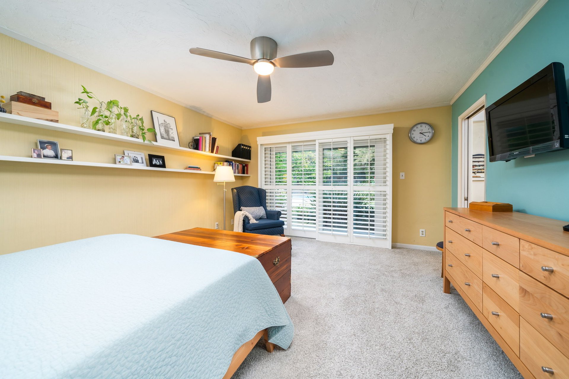 257 W Sonora Place