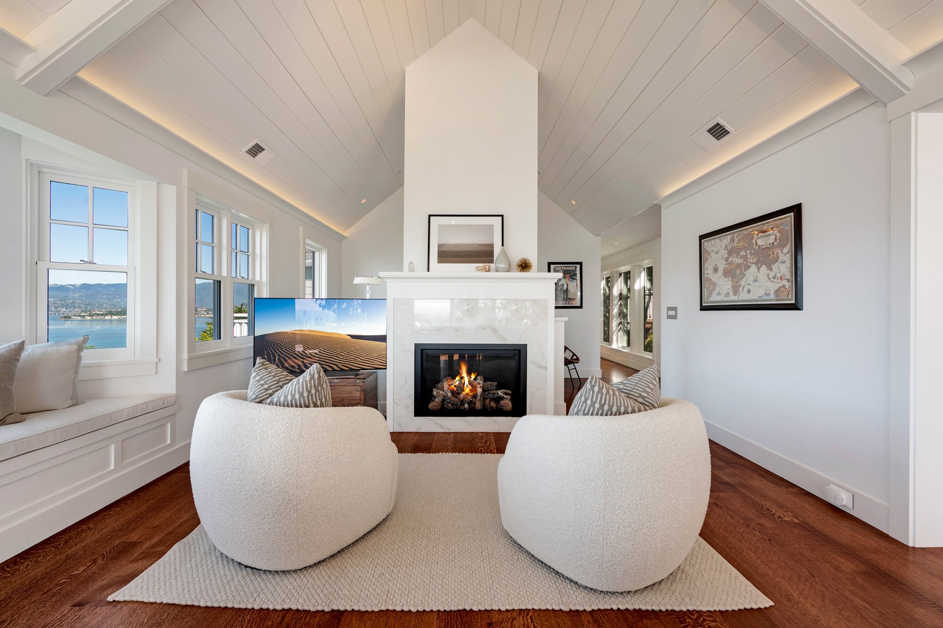 Stunning View Residence