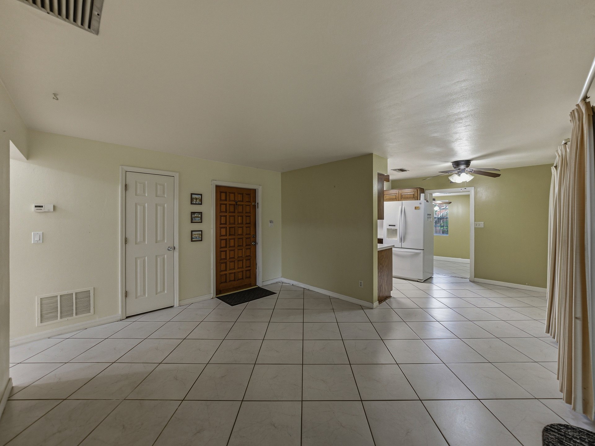 2702 AUBURN AVE W