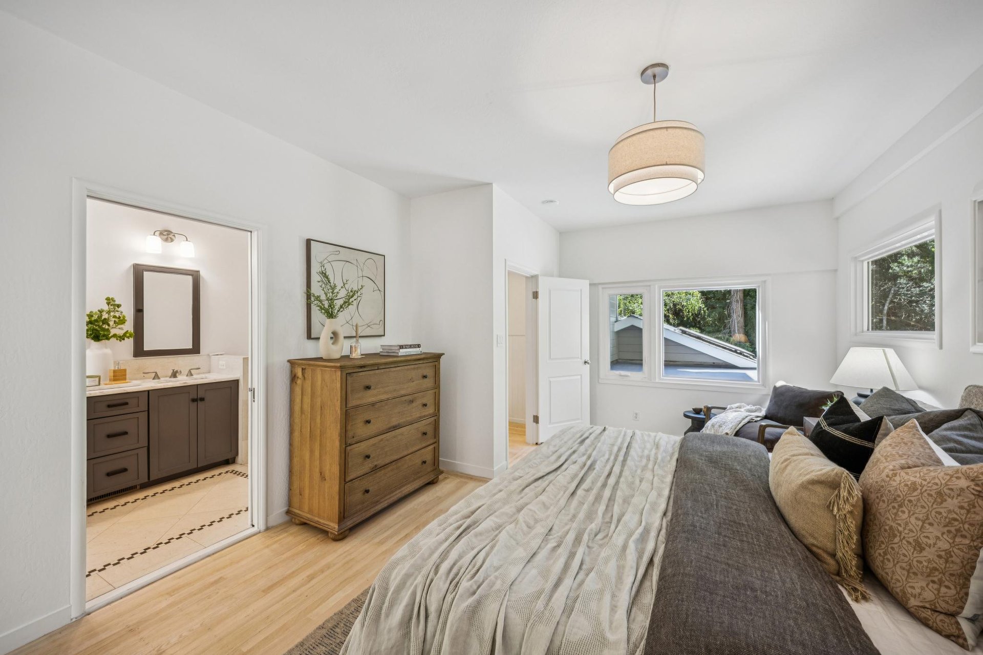 334 West Blithedale