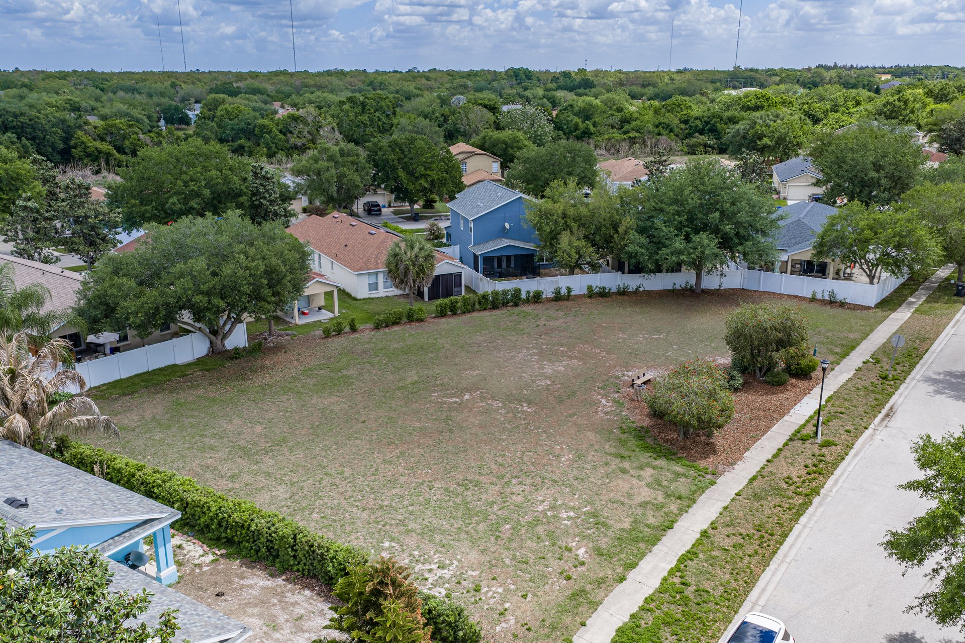 11578 HAMMOCKS GLADE DR