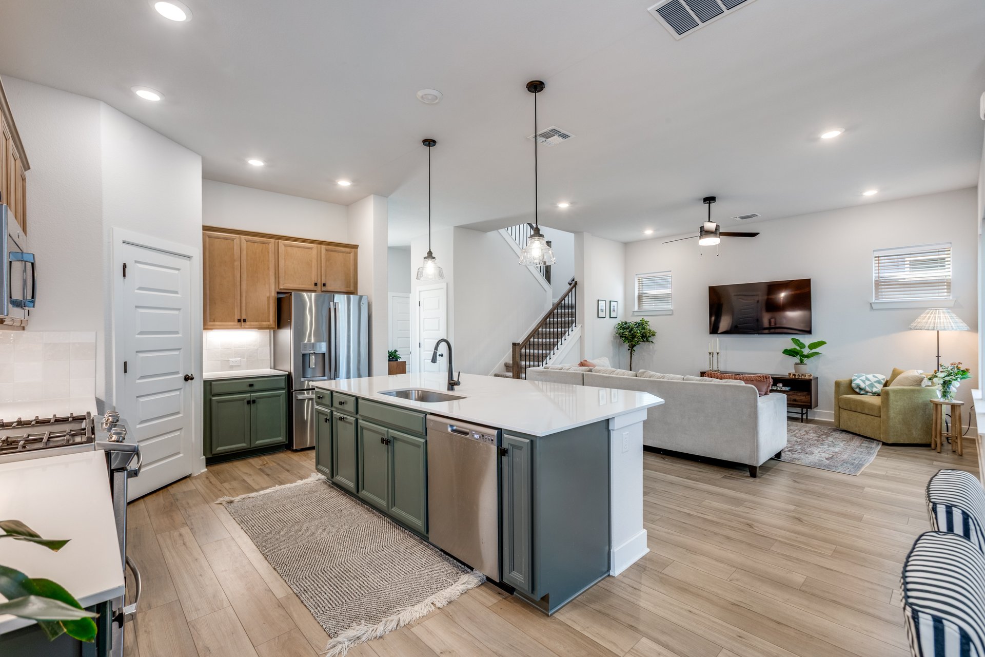 5808 Rangeland