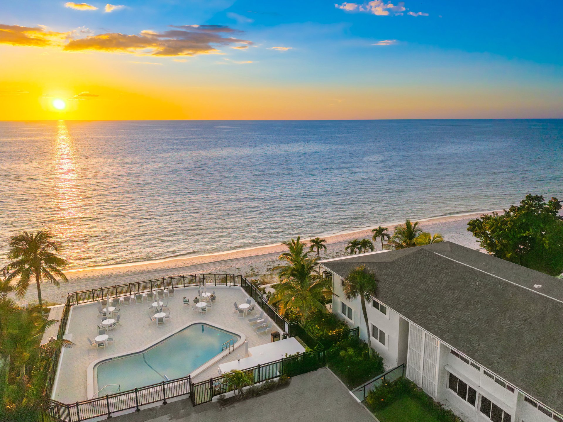 SURFSIDE 301