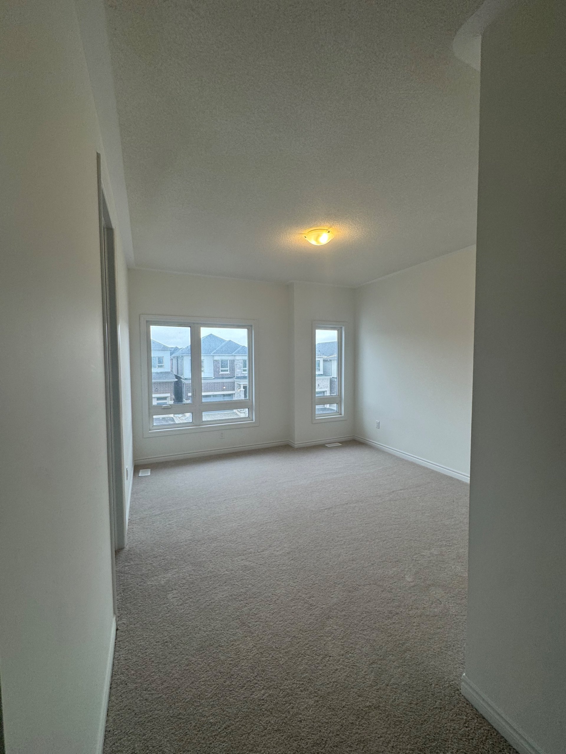 31 West Oak Trail