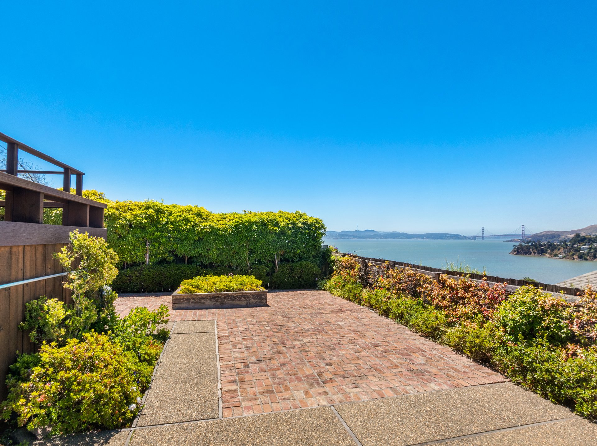 Spectacular Views of the Bay and Golden Gate Bridge