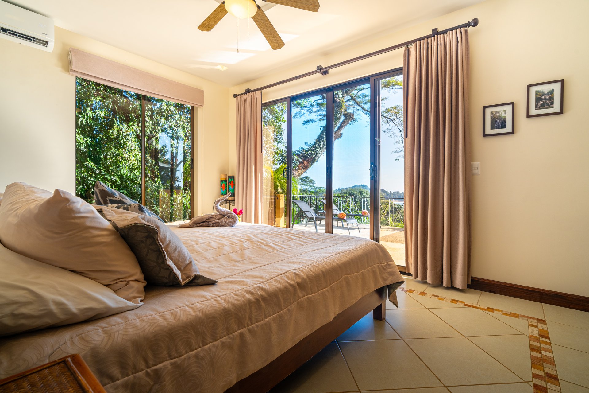 Canto Del Mar, Villa 3, Front Ridge Full Sunset Ocean and Jungle Views!
