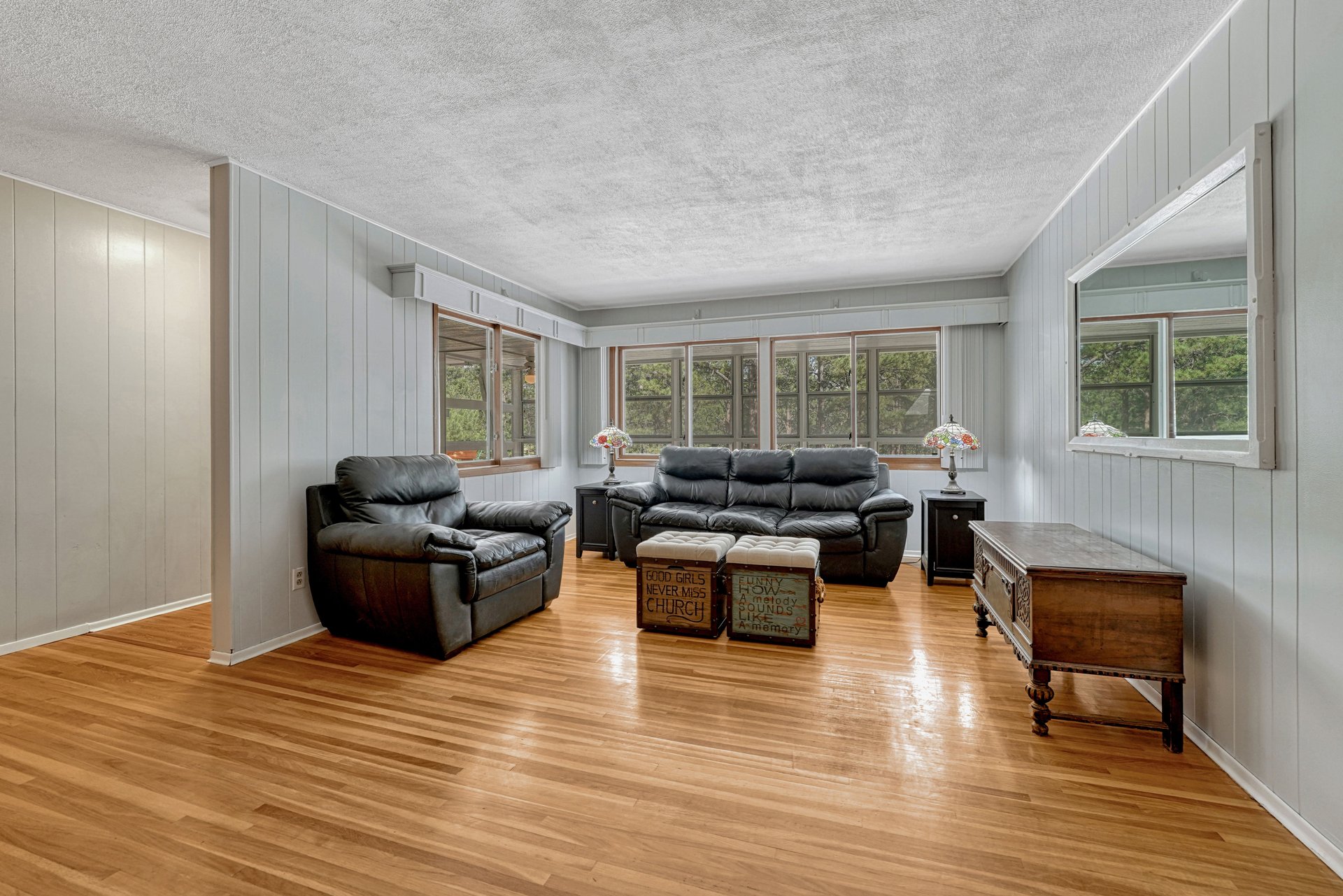 9950 Pine Park Trail