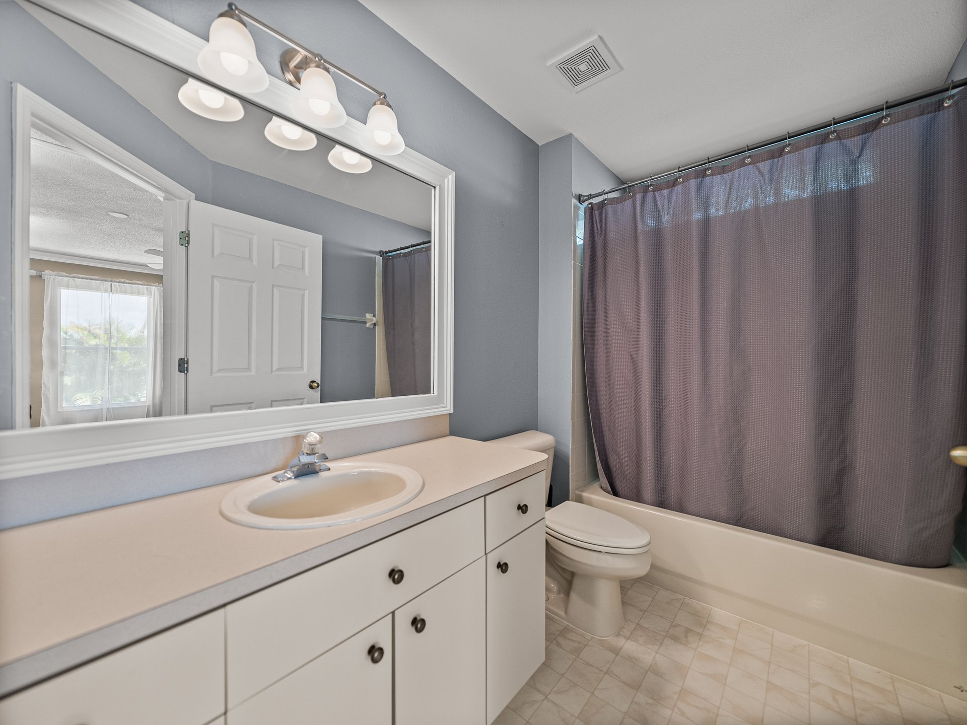 22829 SAINT THOMAS CIR