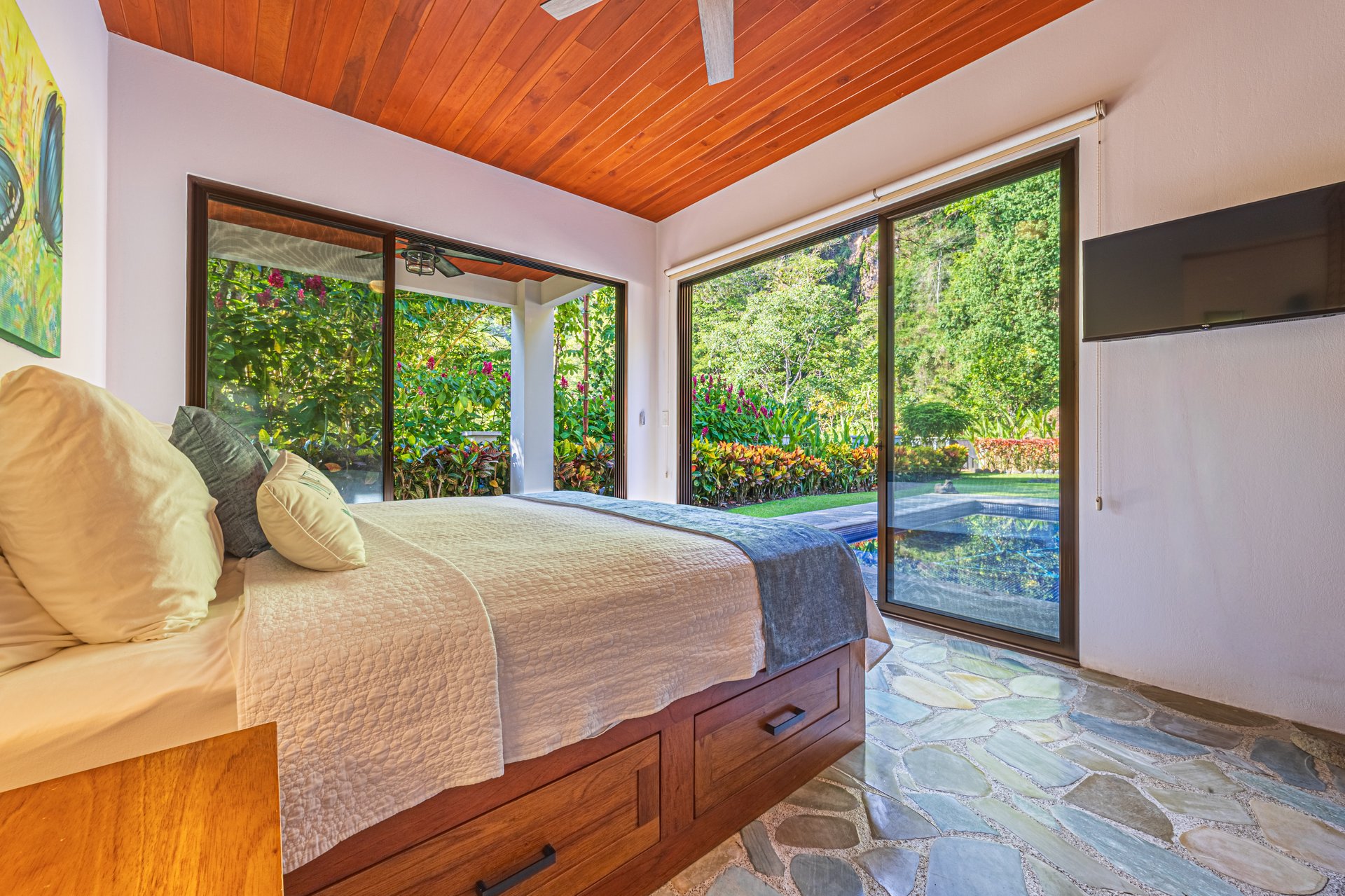 Stunning Waterfall Home + Guest Casita - Cascada Azul