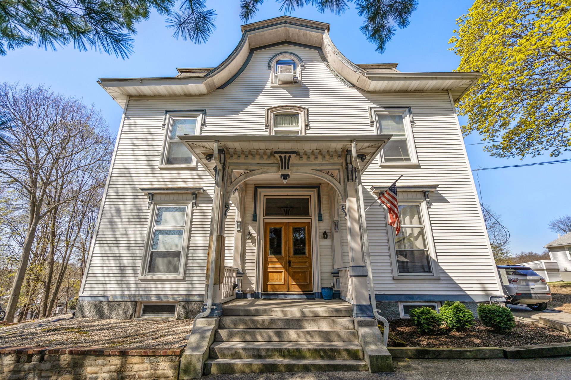 391 Elm St