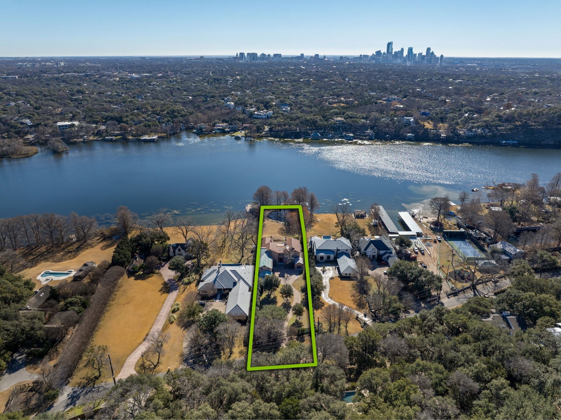 2611 Westlake Drive 