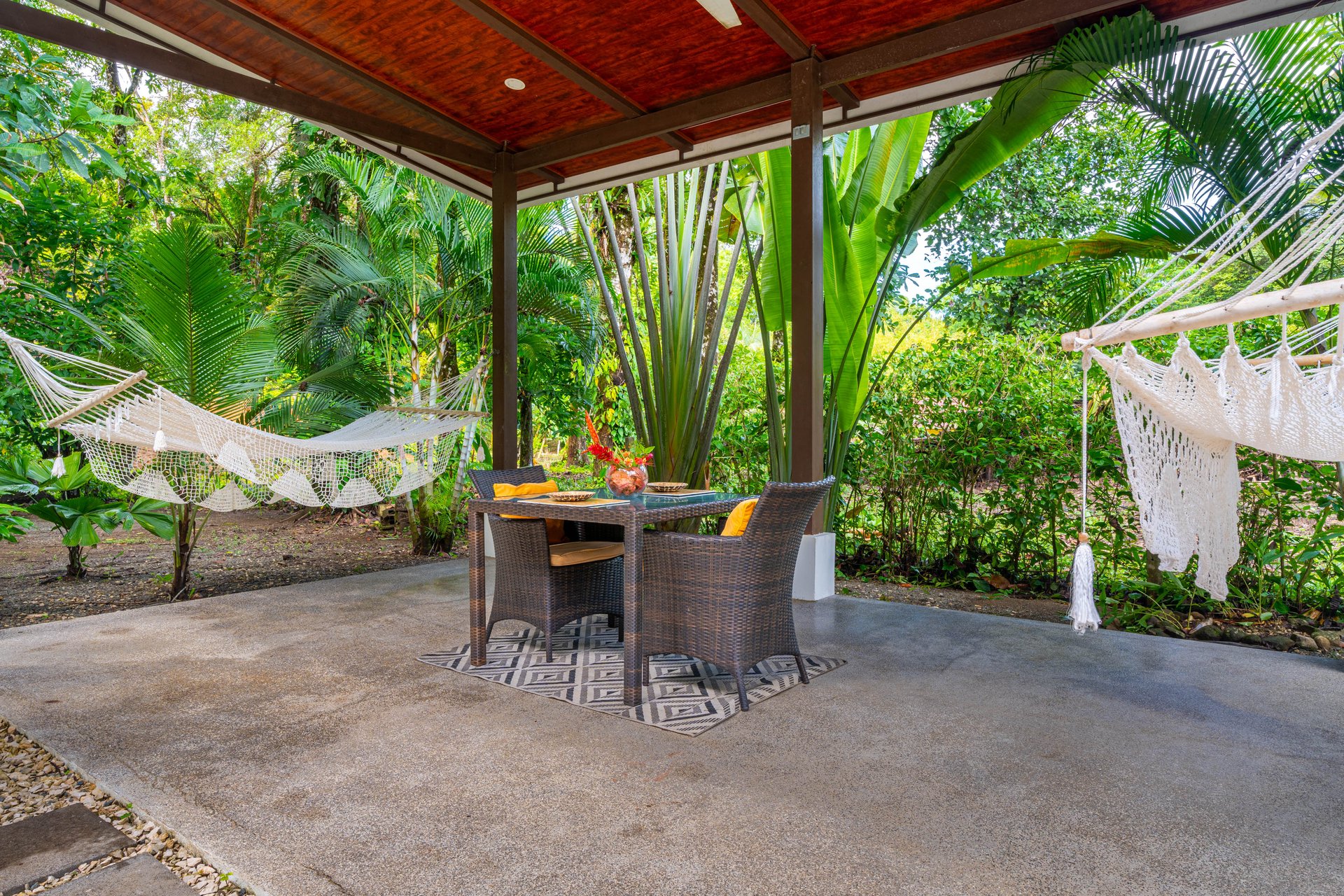 Tropical Modern Casita on ½ Acre / Saltwater Pool / Expansion Potential