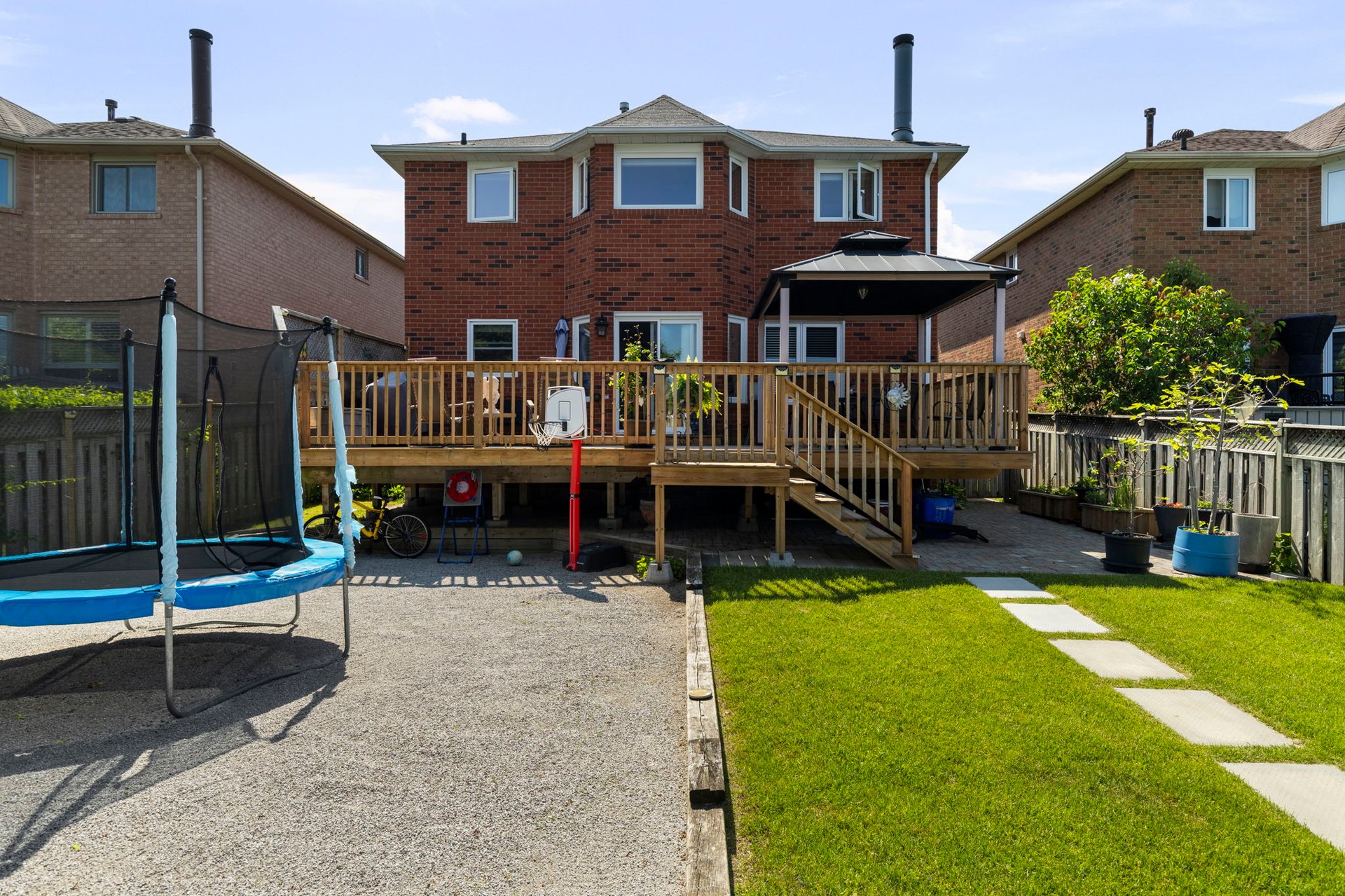 90 Bishop Drive, Barrie