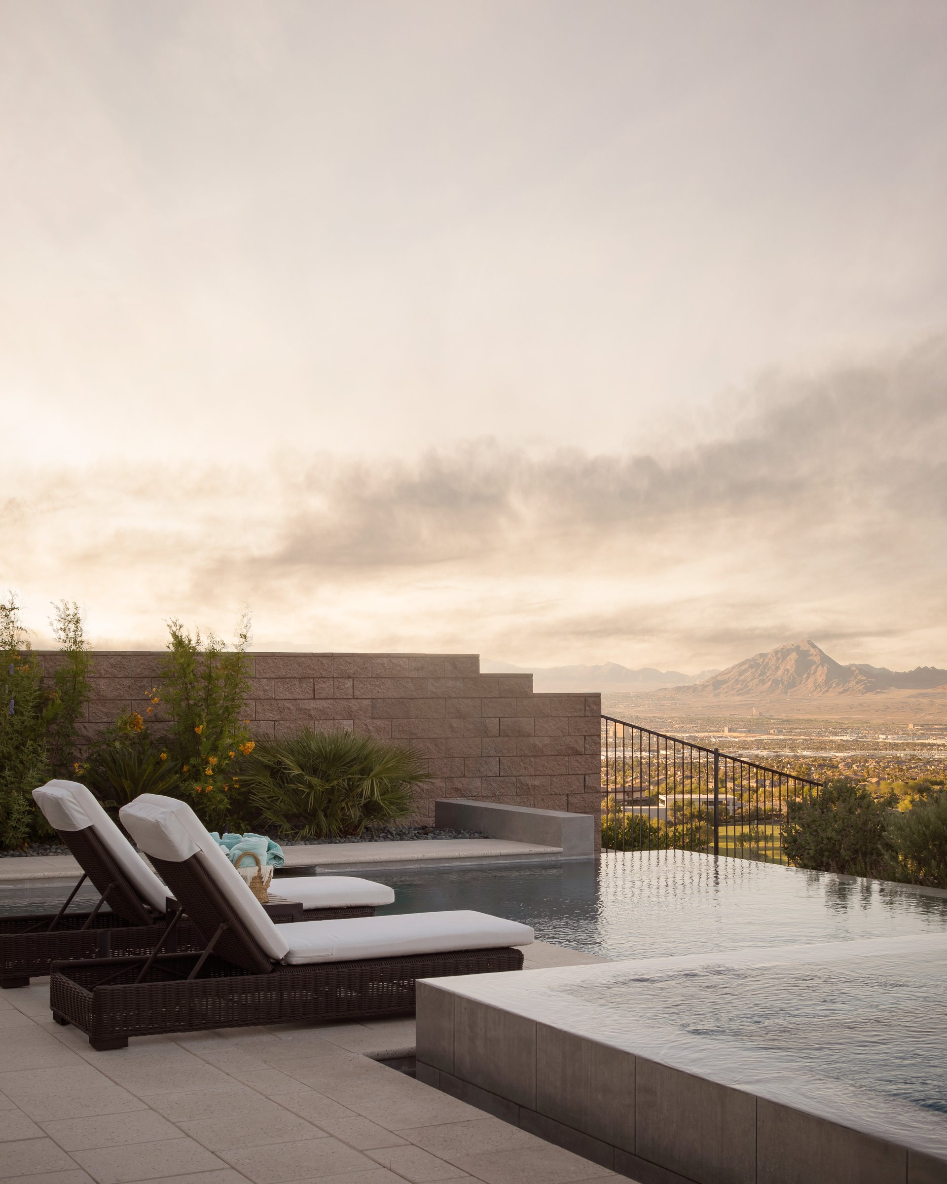 678 Blackrock Rim Drive