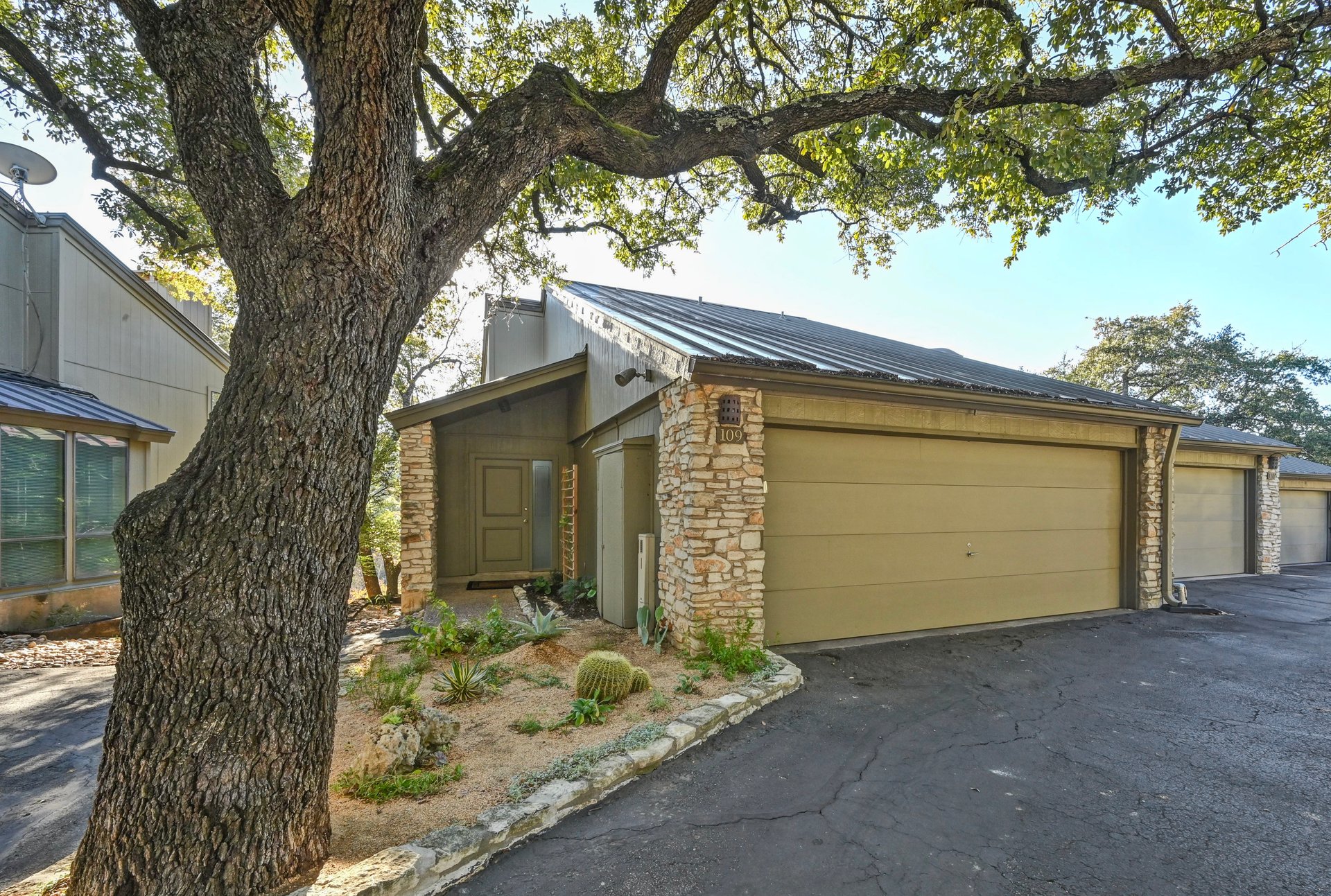 1821 Westlake Drive #109