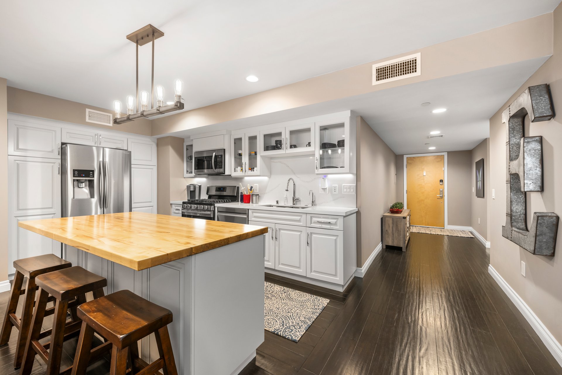 1544 7th St #6A, Santa Monica