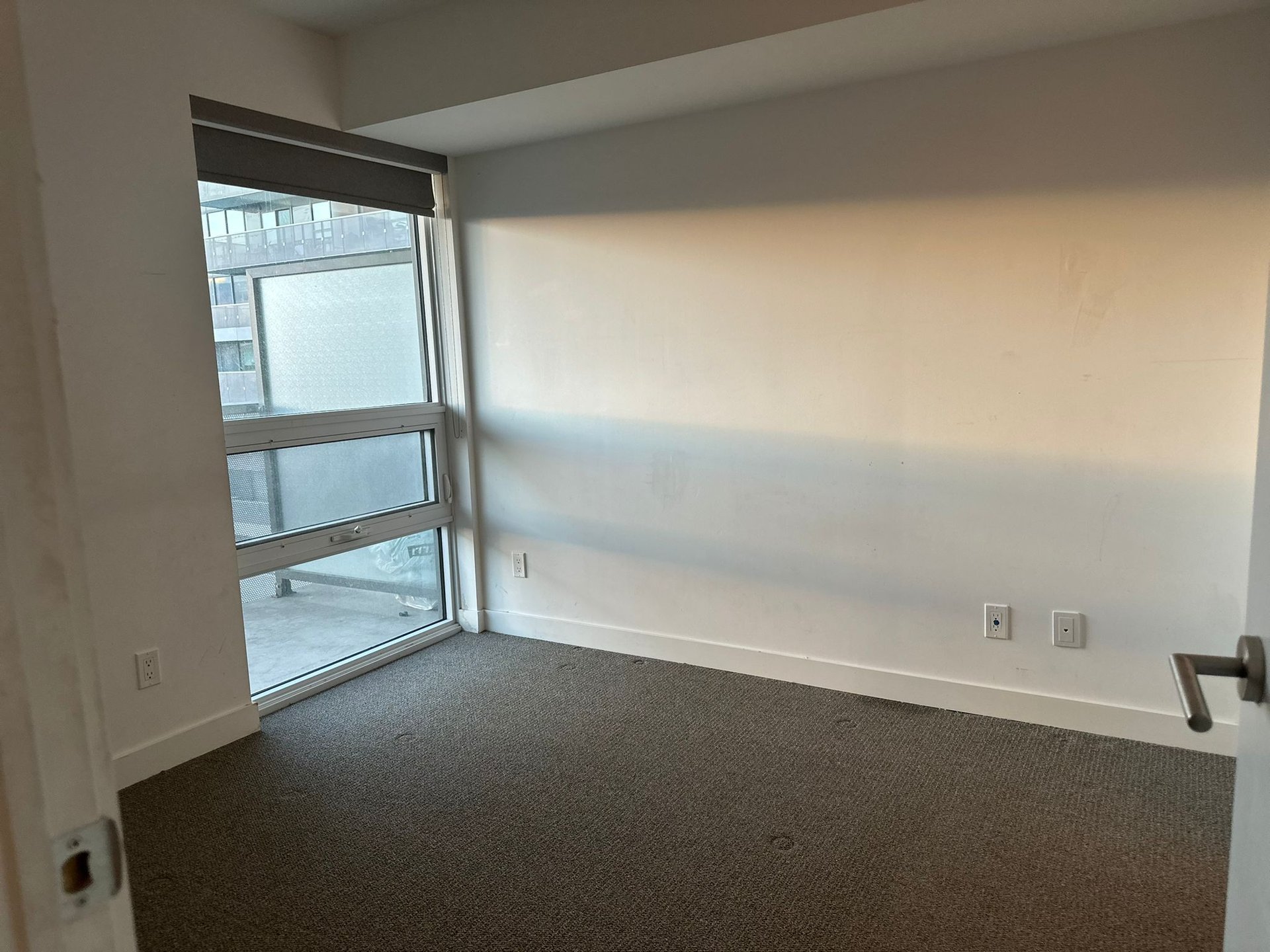 120 Varna Dr Unit: 1018